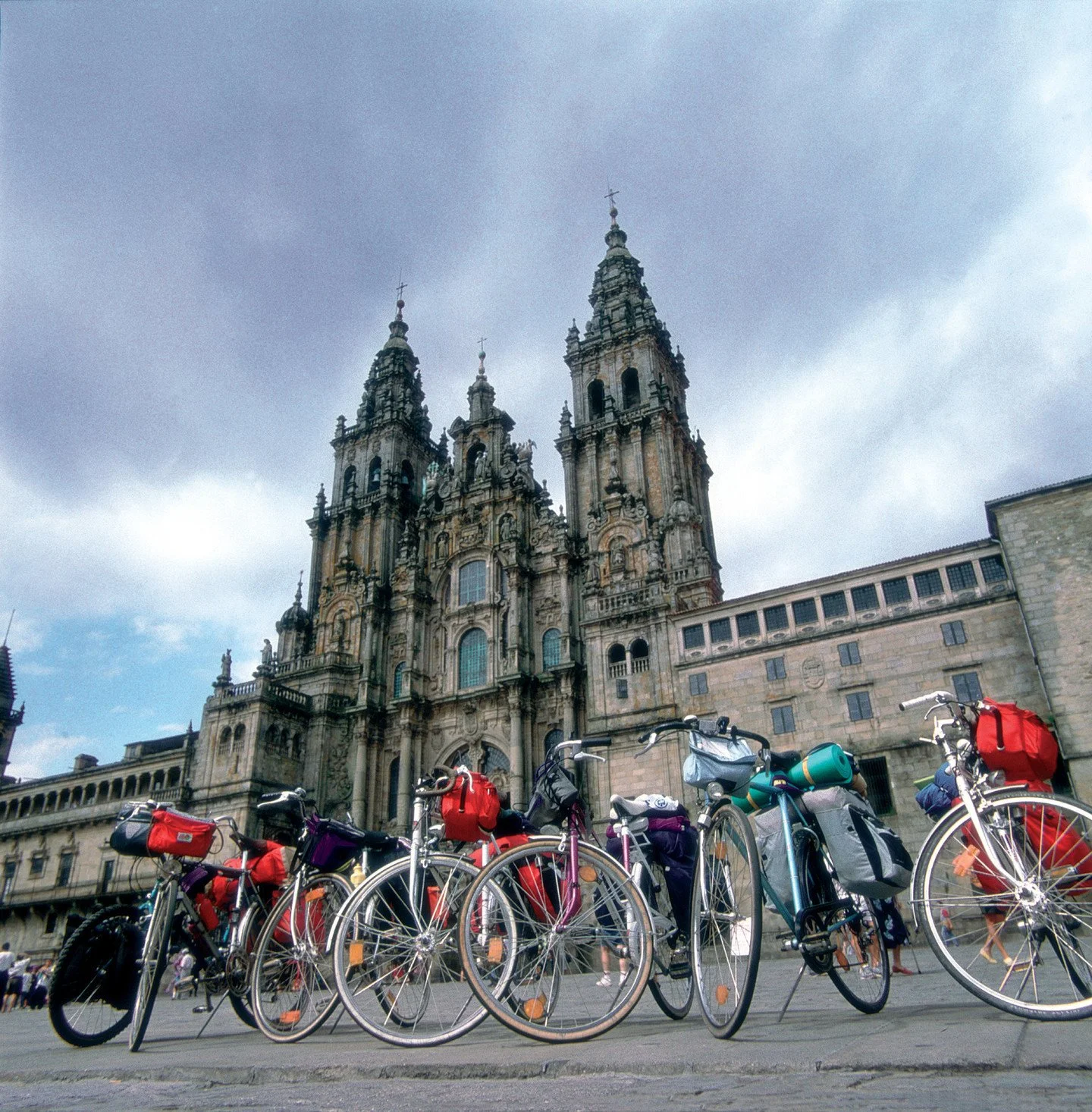 CAMINO DE SANTIAGO.                        (ESPAÑA)
