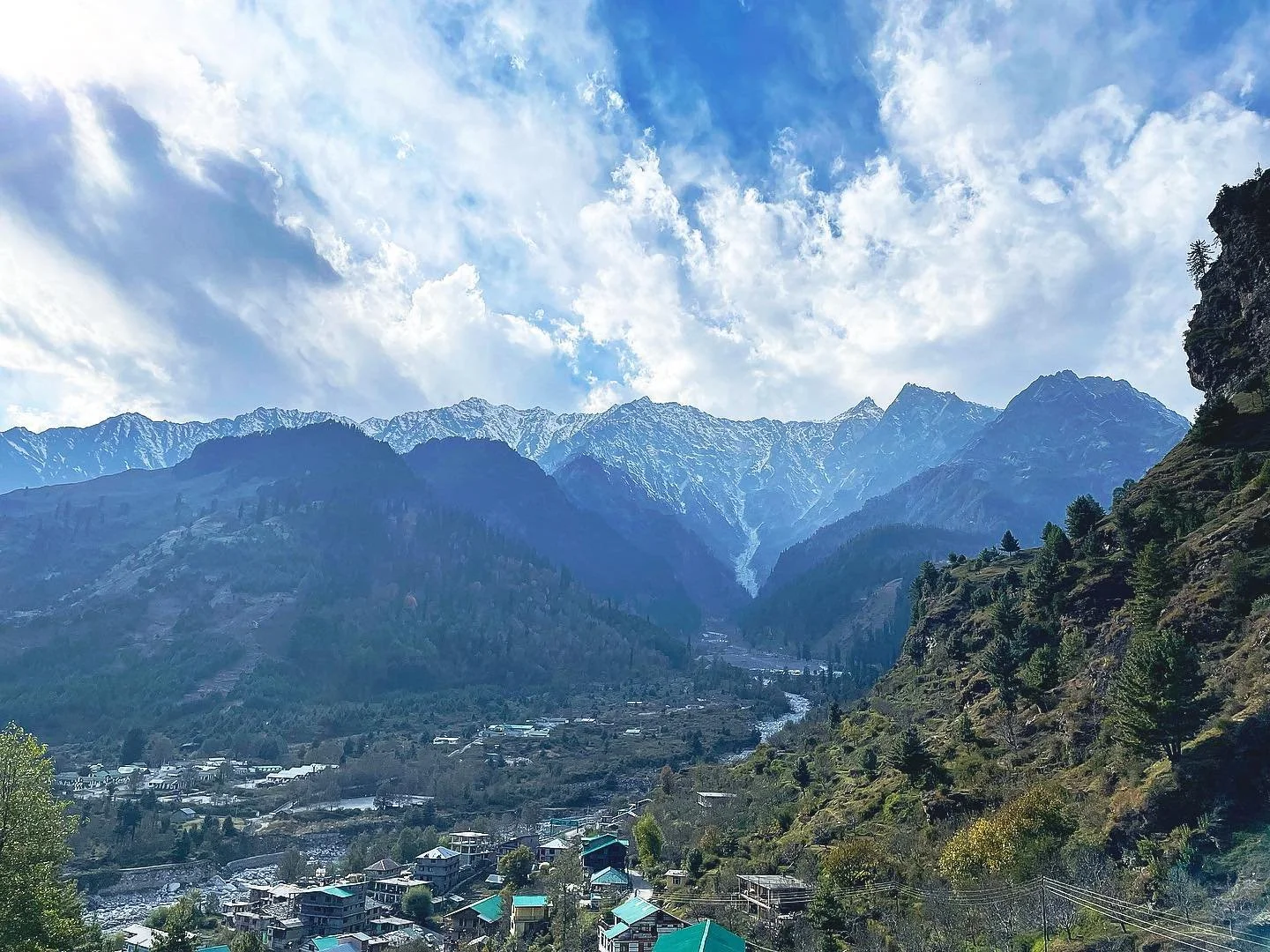 India delivered so much in such little time we were there. It was hard going around but the Himalayas were incredible and hopefully we can go back and stand some more at the root of these magical mountains 🏔️🇮🇳