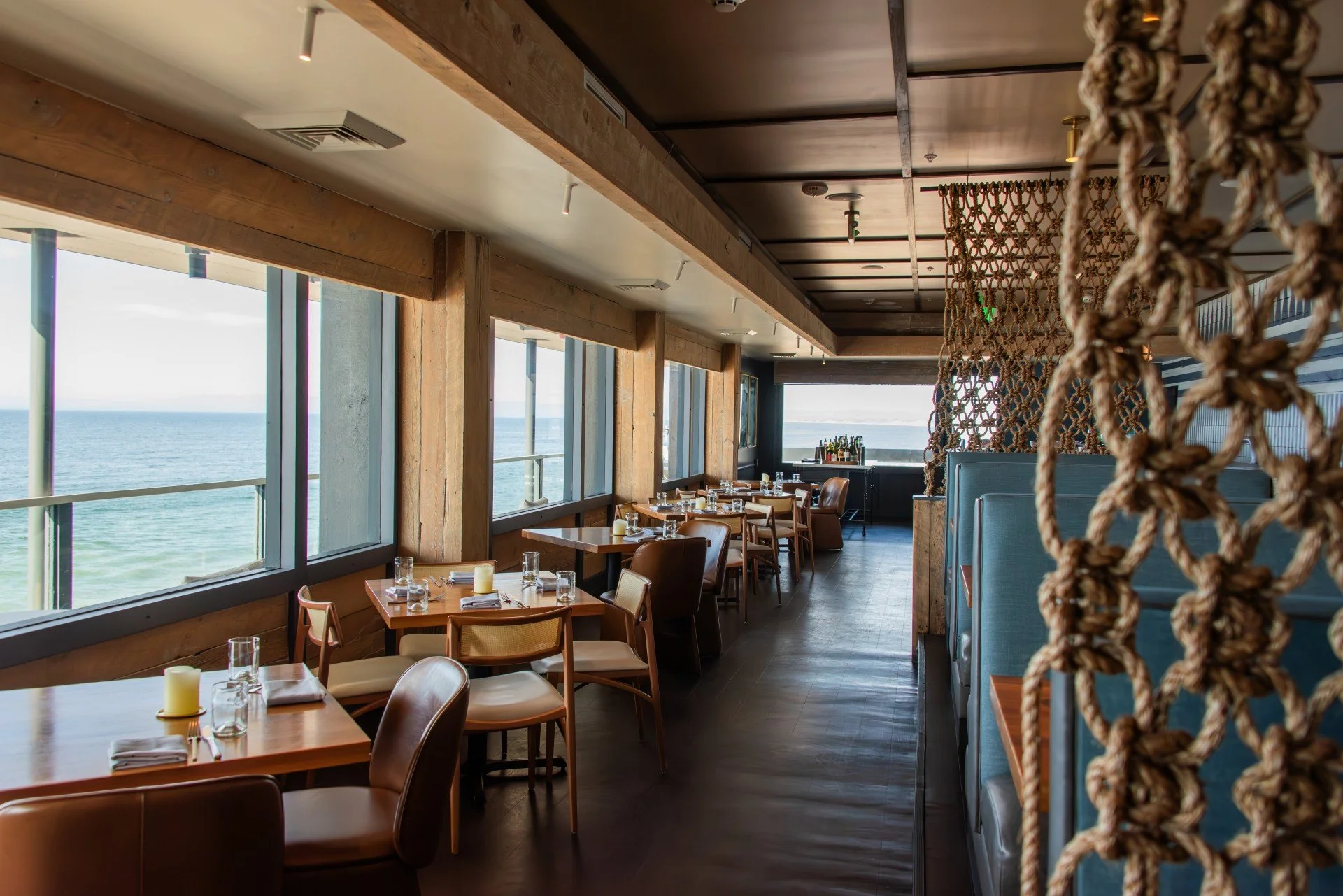montereybeachhotelshotbythenomadicpeople-152-resized-676602fadc172.jpg