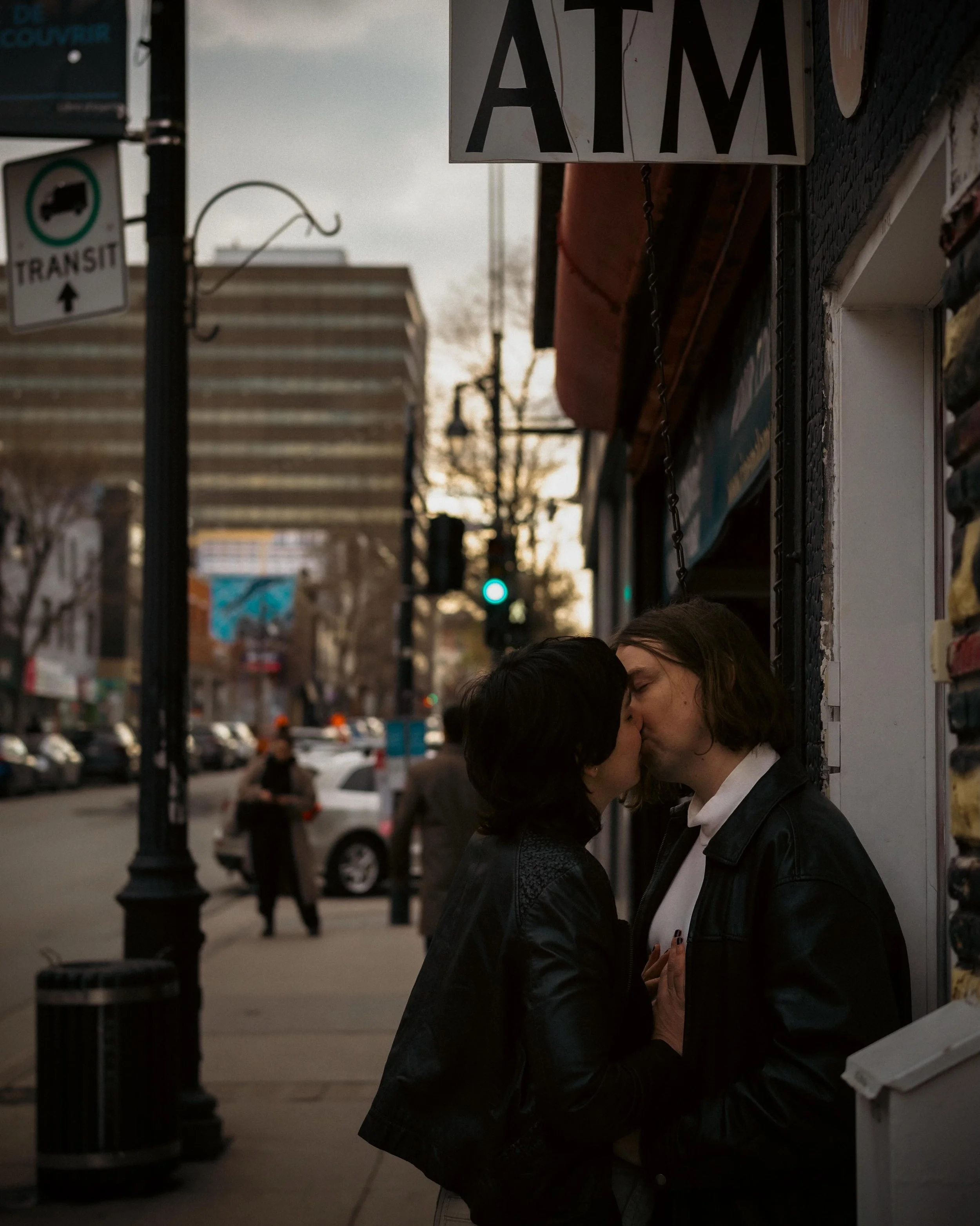 PEOPLE KISSING &mdash; 004 &mdash; BB &amp; Alice

#peoplekissing #queerart #montreal #queerphotographer #lgbtqmontreal