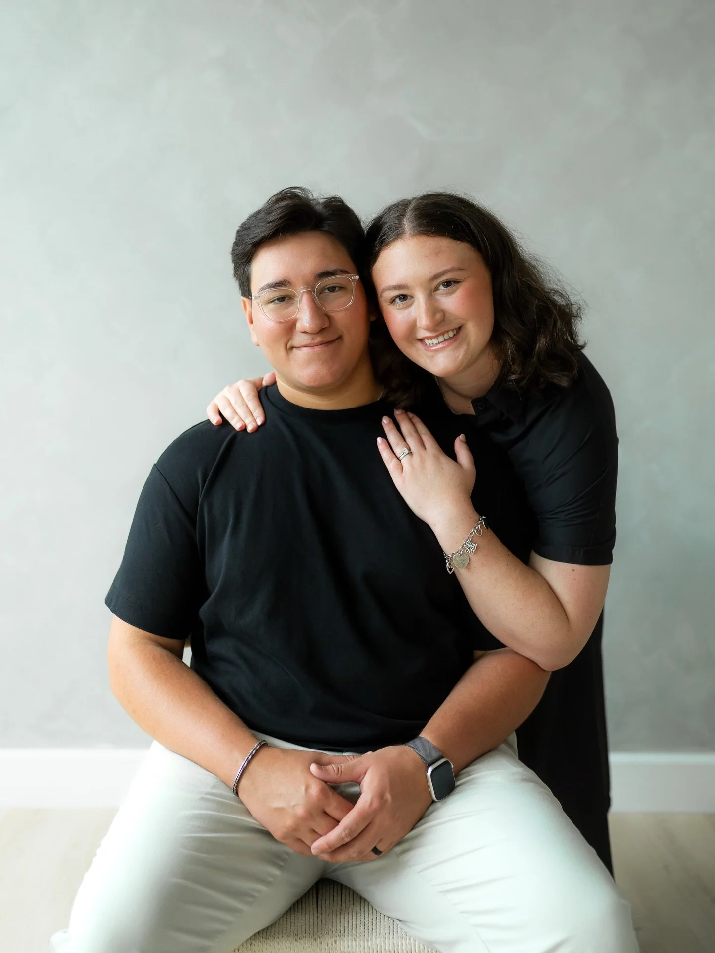 Hey there! We&rsquo;re Madelyn and Lane Nolan, the husband and wife photography team behind Nolans Photography Co.

From high school sweethearts to recently married, we&rsquo;ve spent years as two independent photographers with the same dream &mdash;