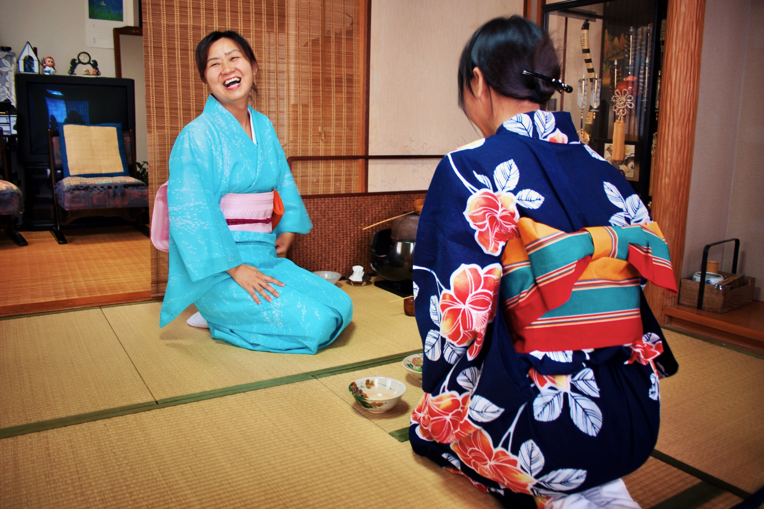 Laughter at the Tea Ceremony
