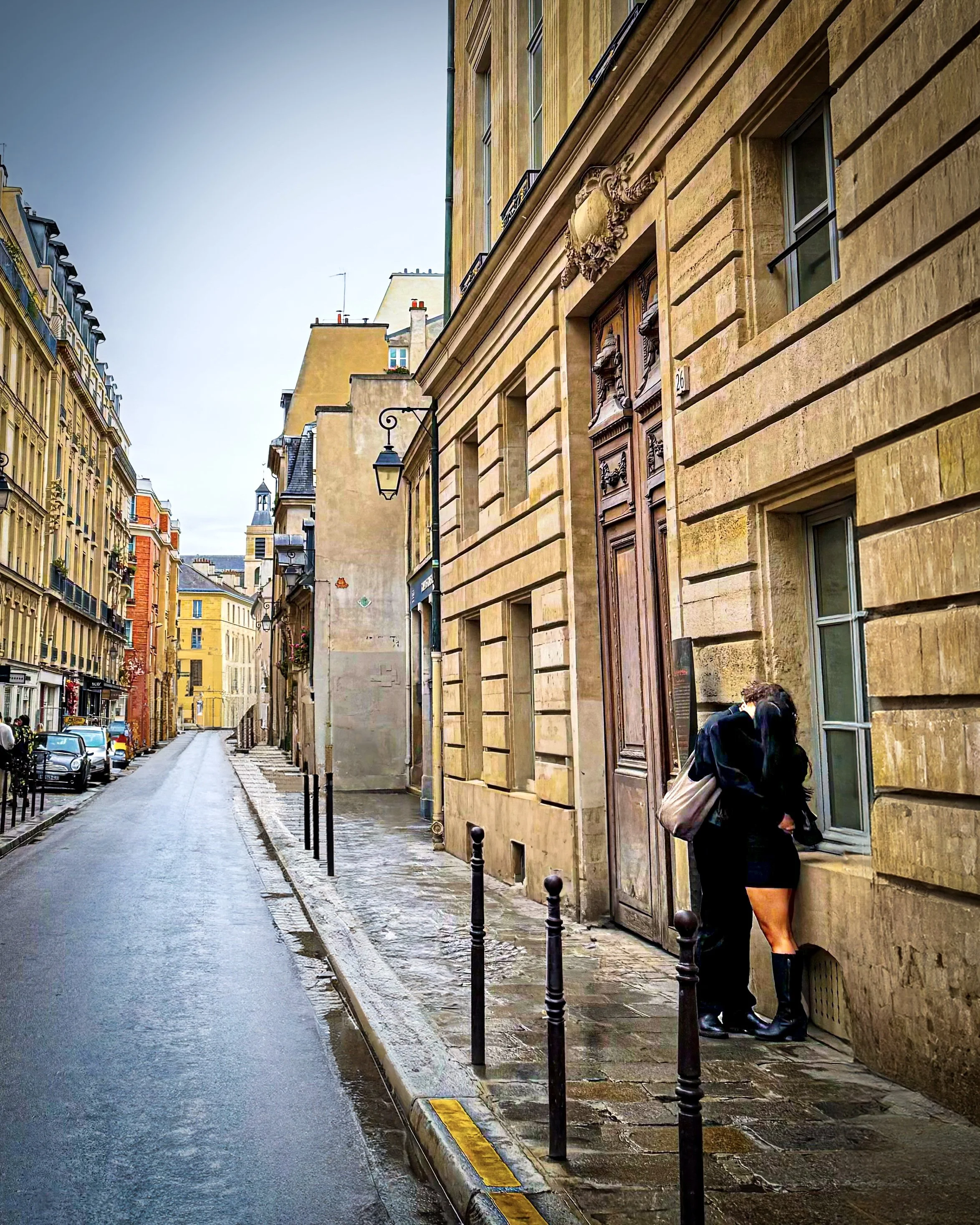 Parisian Display of Affection