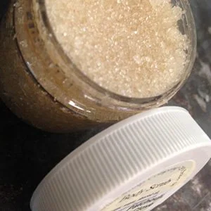 Body Scrub: Essential Oil