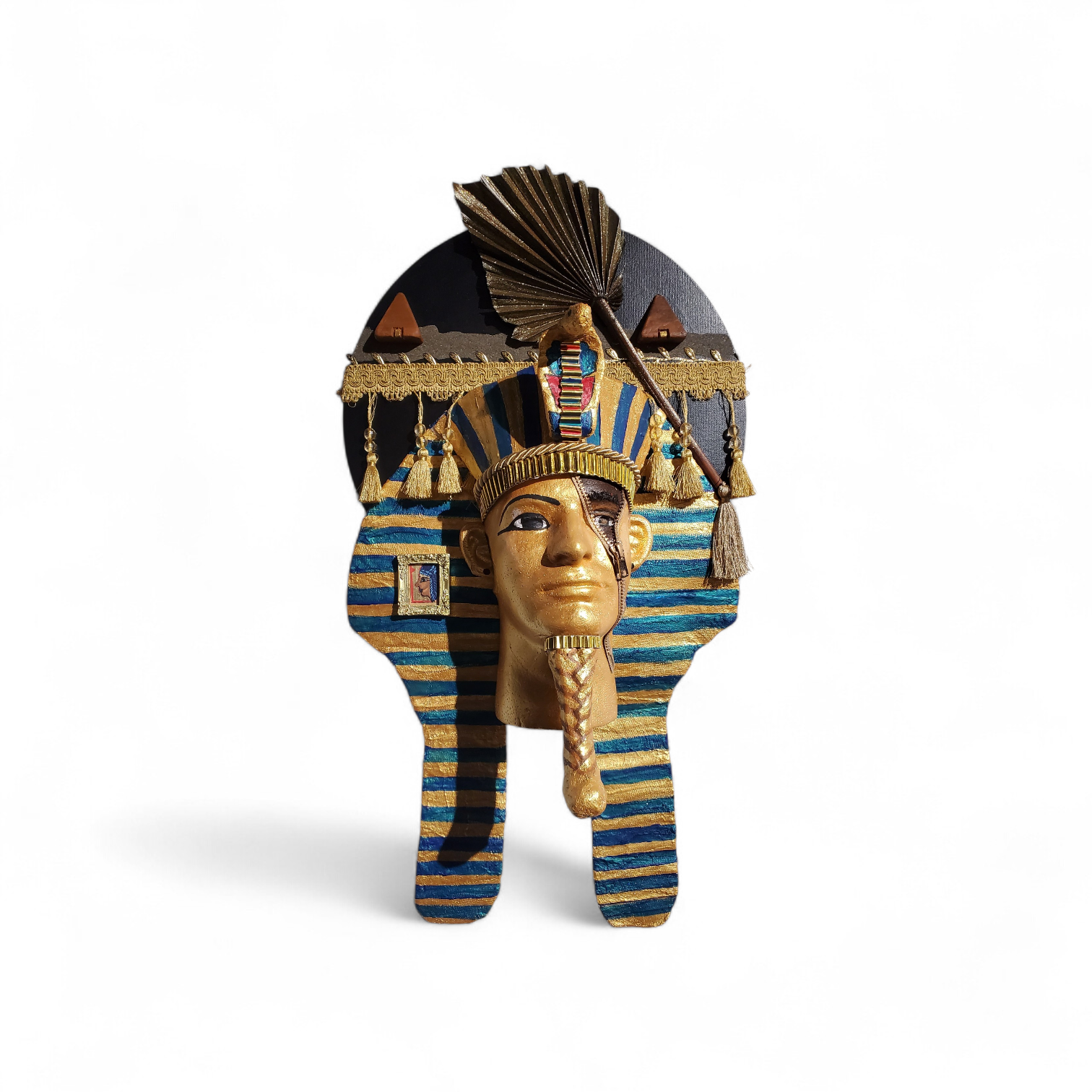 King TUT.png