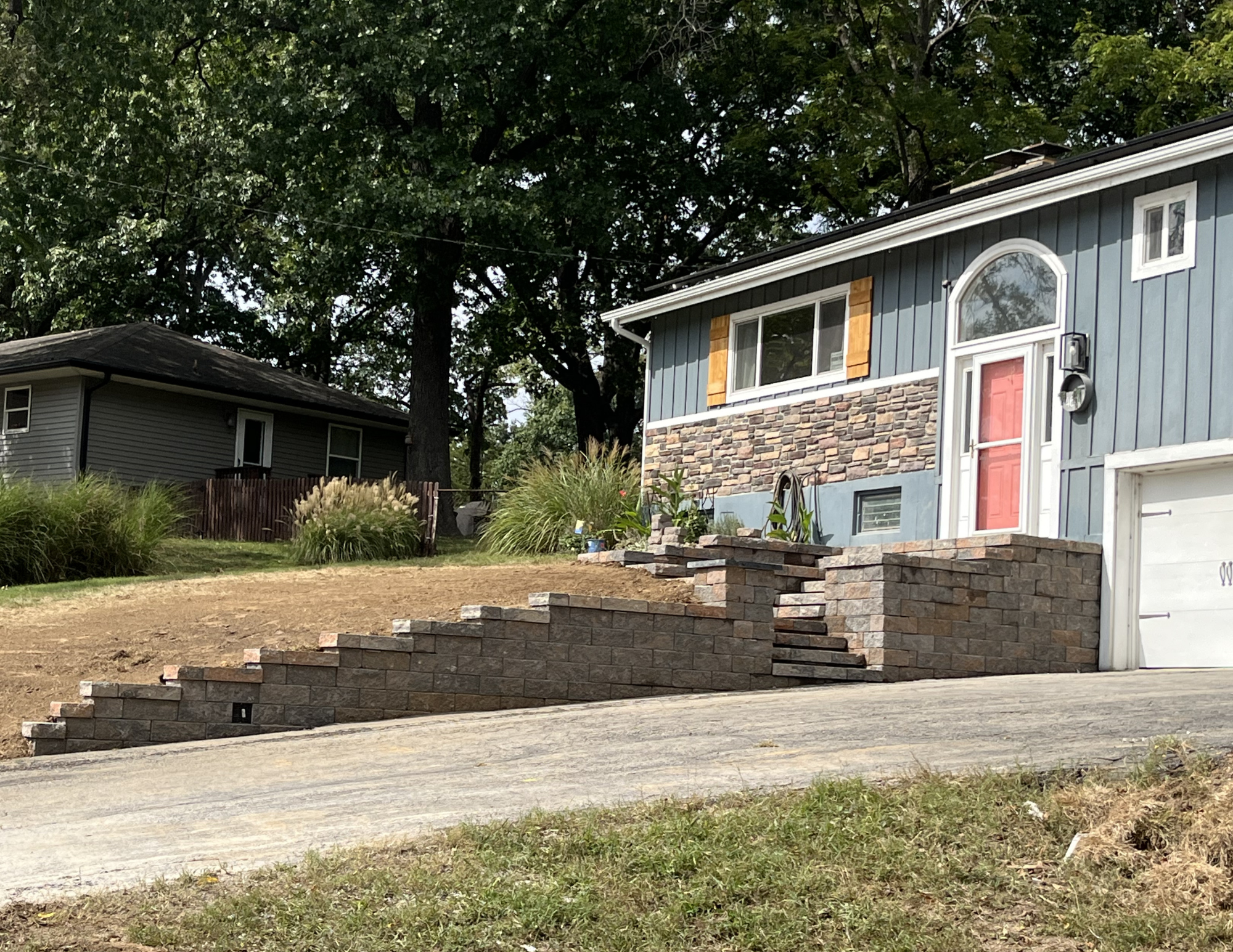 Retaining Wall - Staircase - Foundation Repair