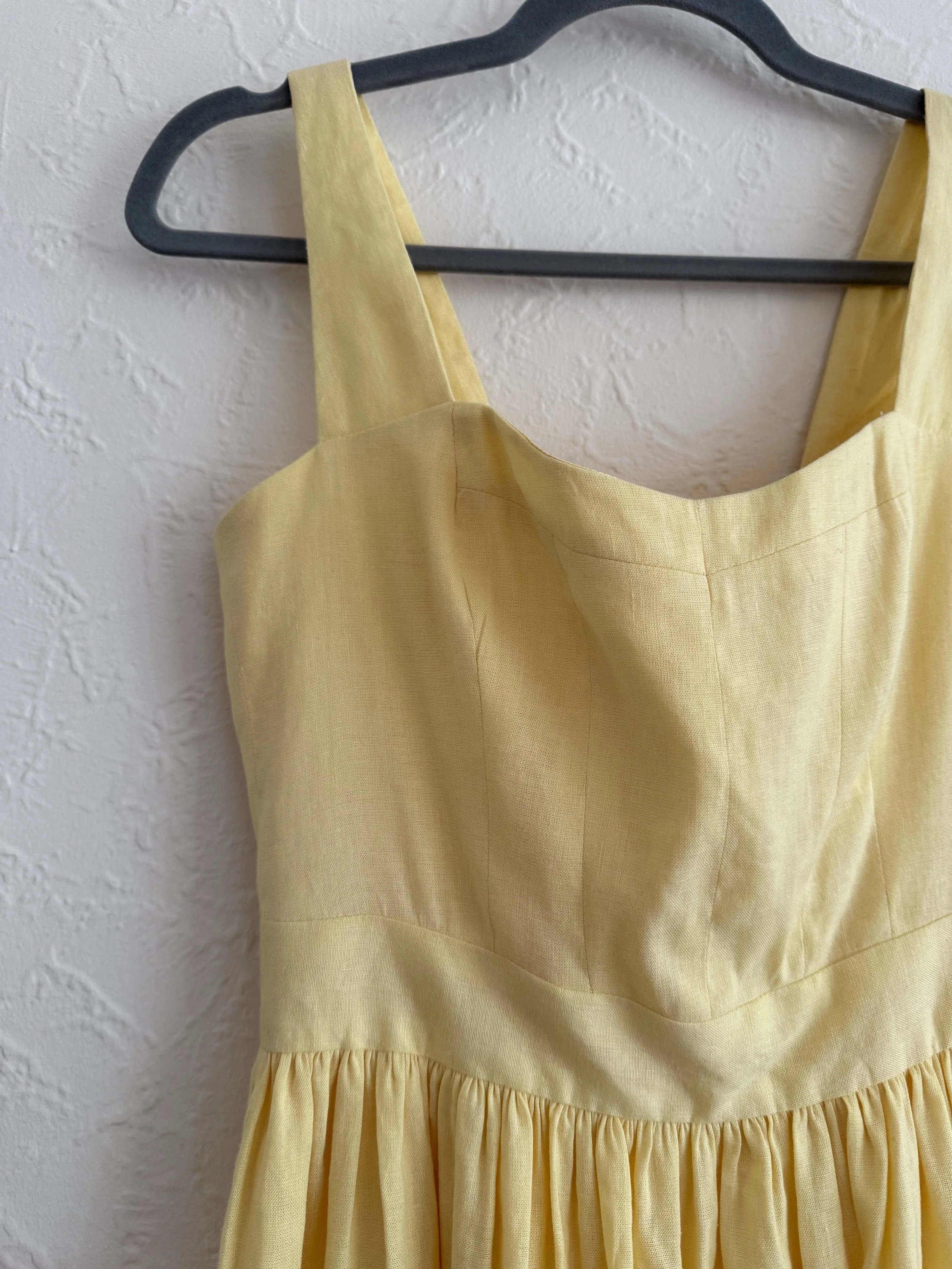 French Connection Butter Yellow Mini Dress. Size 8