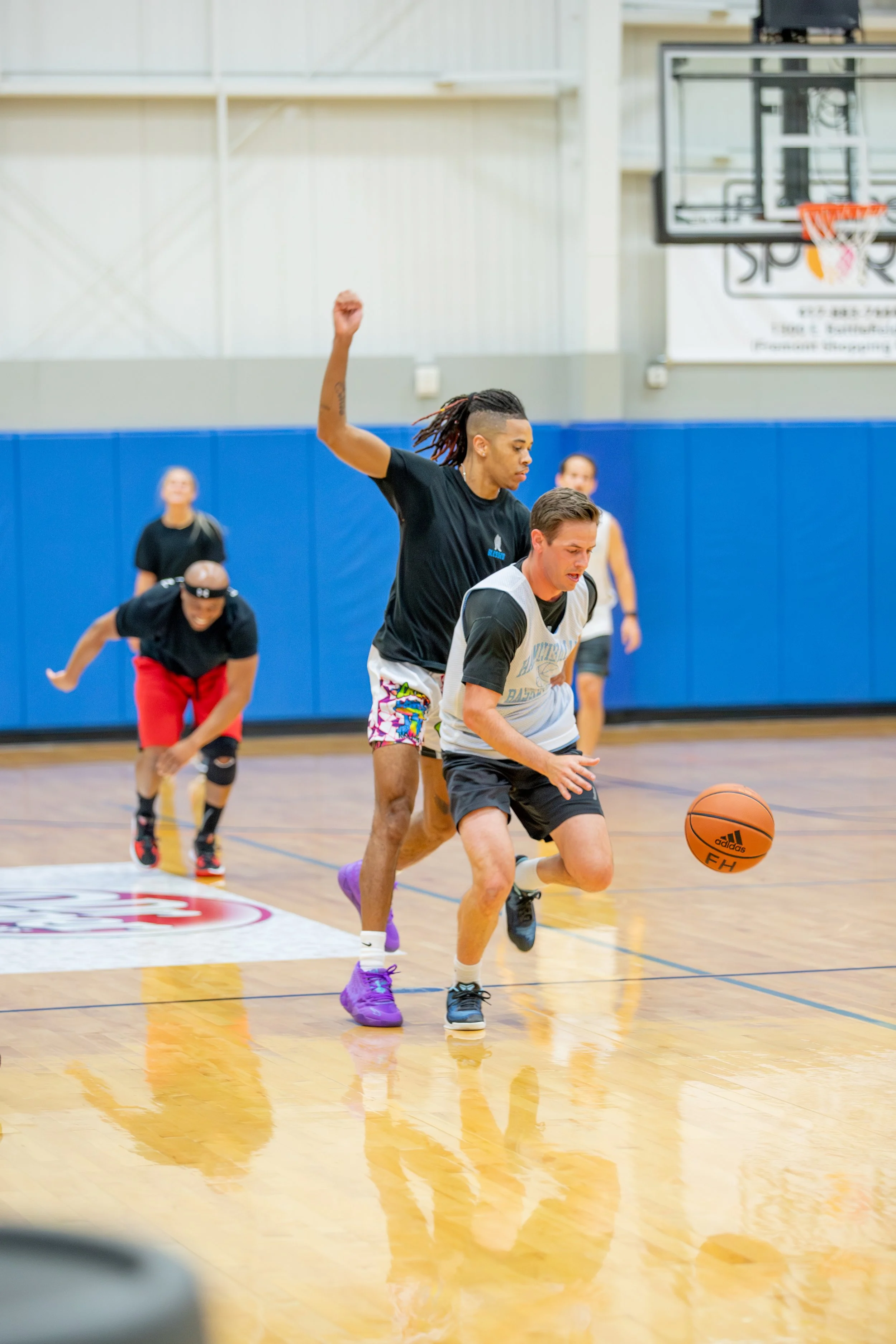 Adult Basketball at Fieldhouse Sportscenter