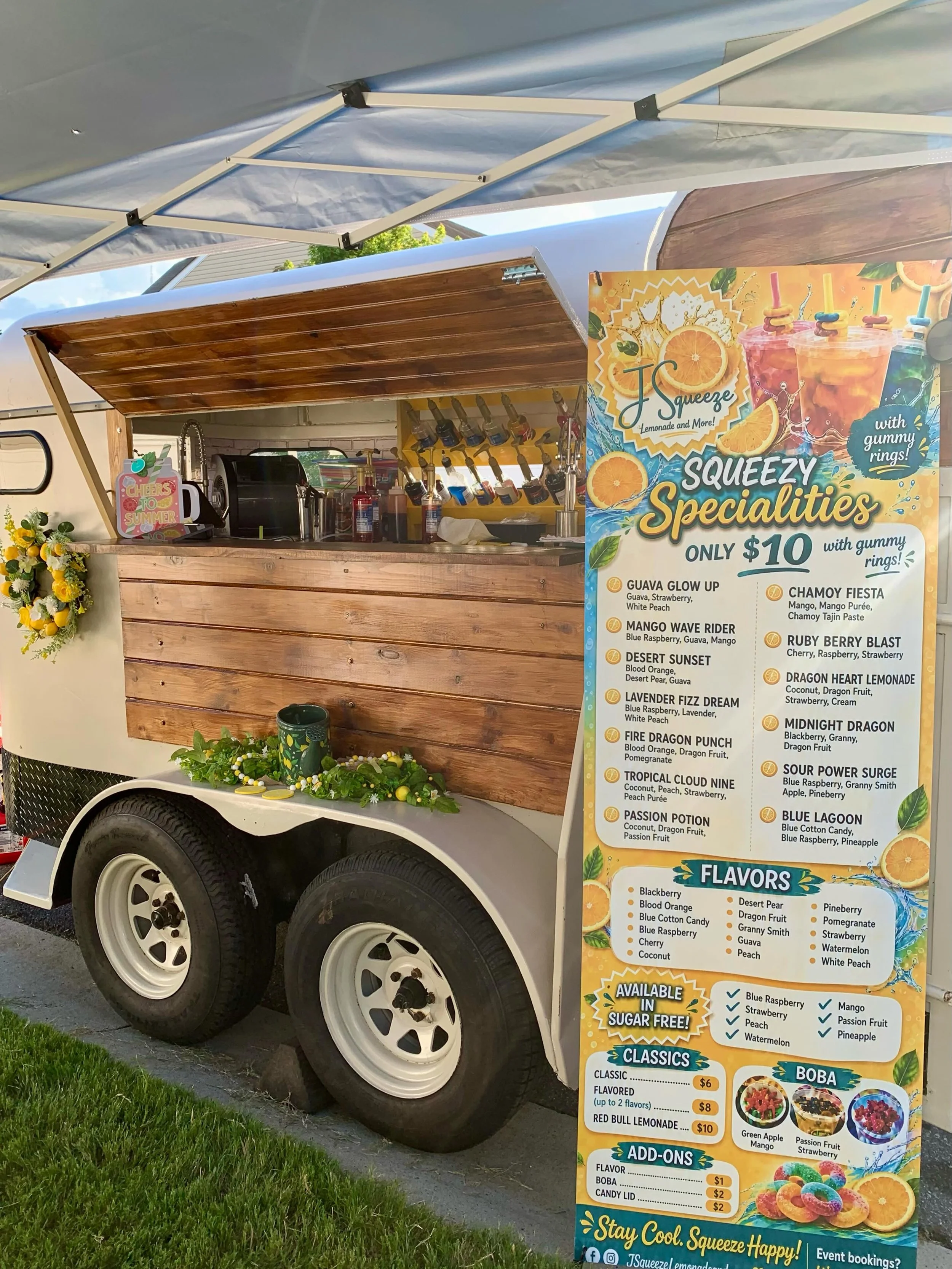 🍋💚 THANK YOU! 💚🍋

Our Grand Opening was everything we hoped for and more! We are so grateful for everyone who came out, supported us, shared our posts, and showed so much love to J Squeeze Lemonade and More!

Every smile, every order, and every k