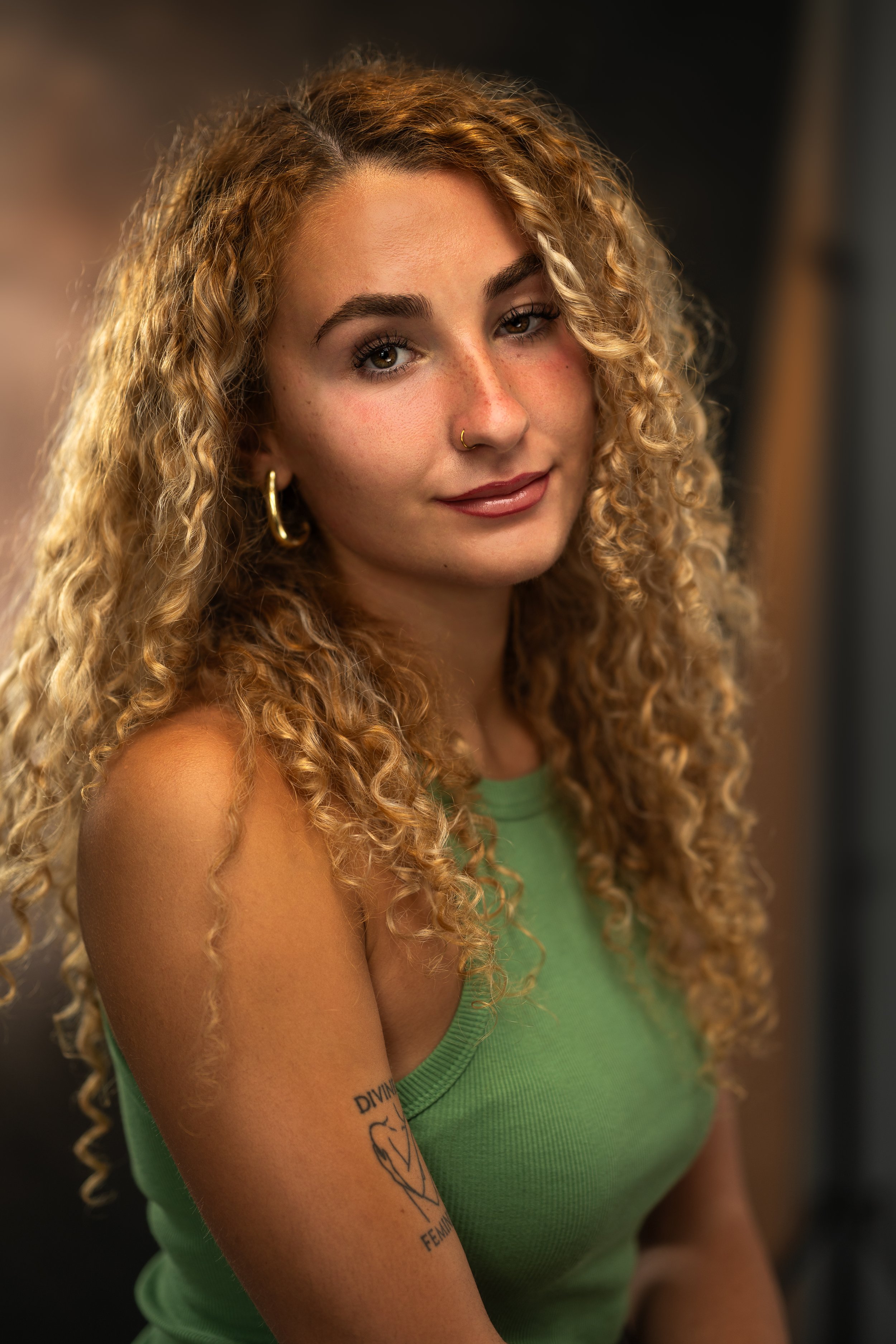 Bertha_Headshots_16072027-11.jpg