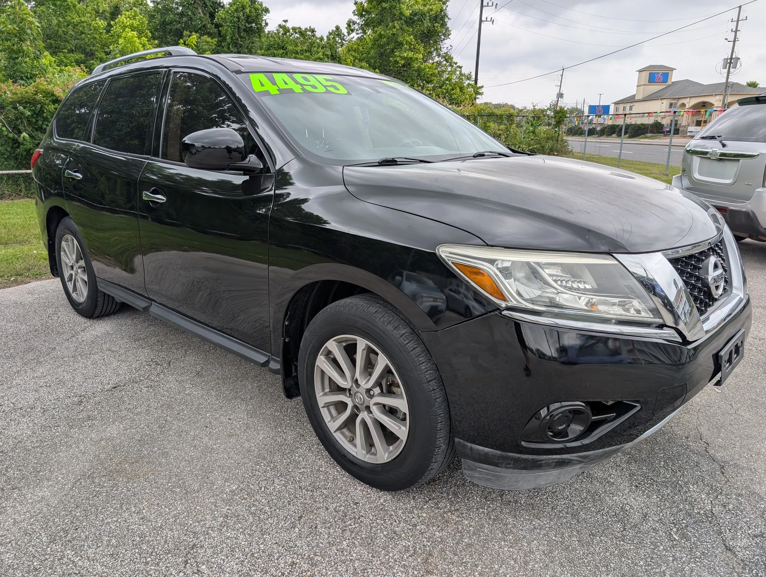 2014 Nissan Pathfinder $4495