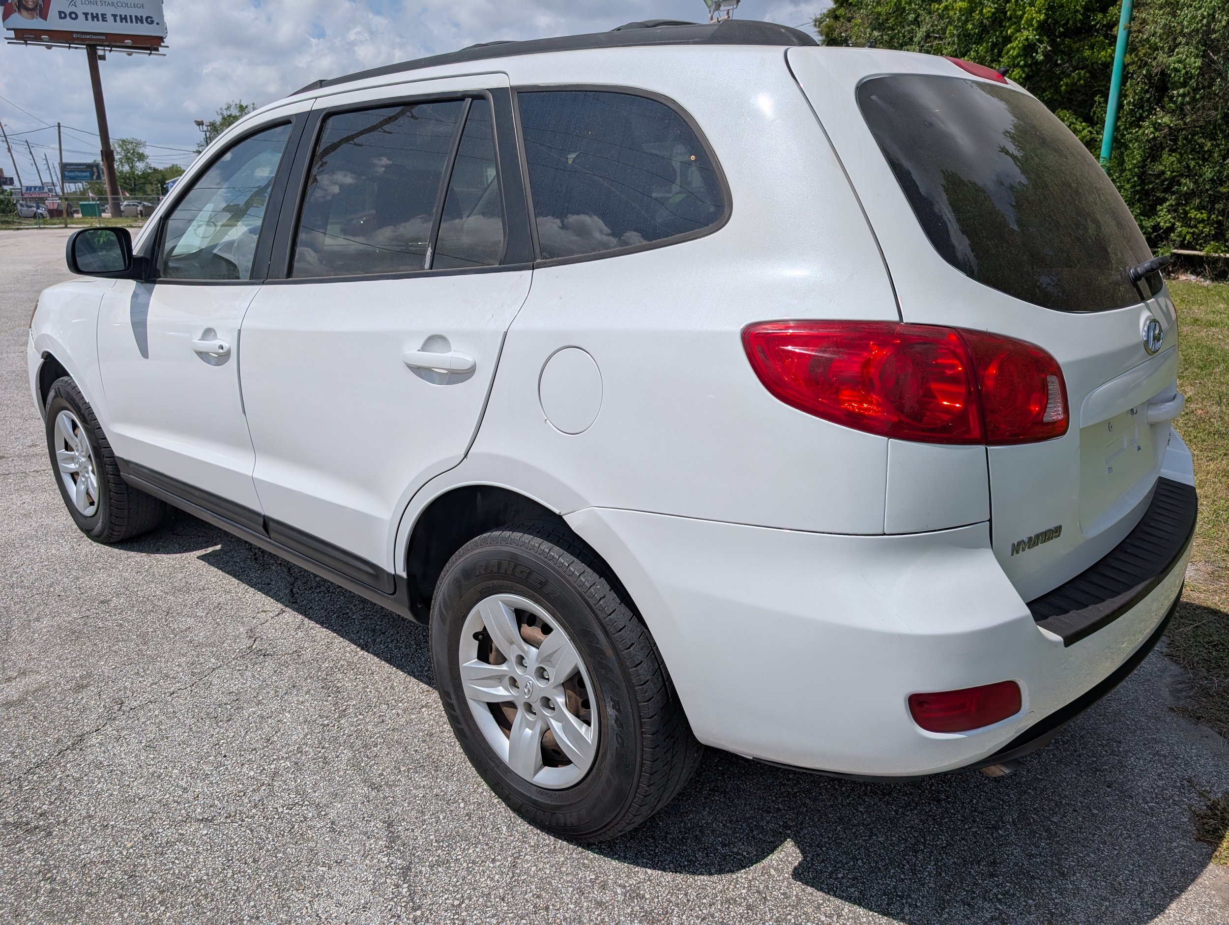 2009 Hyundai Sante Fe $3995
