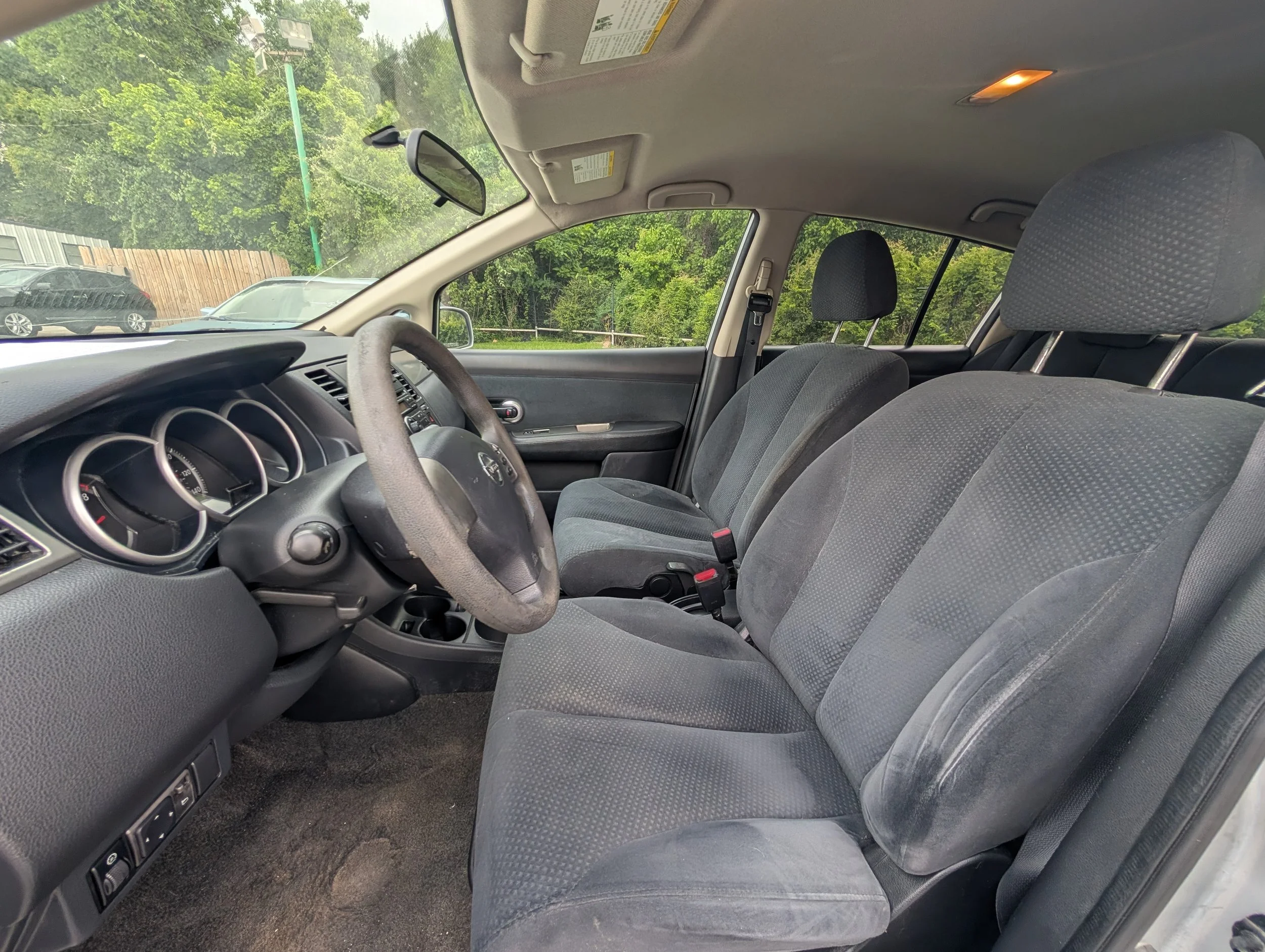 2010 Nissan Versa $2495