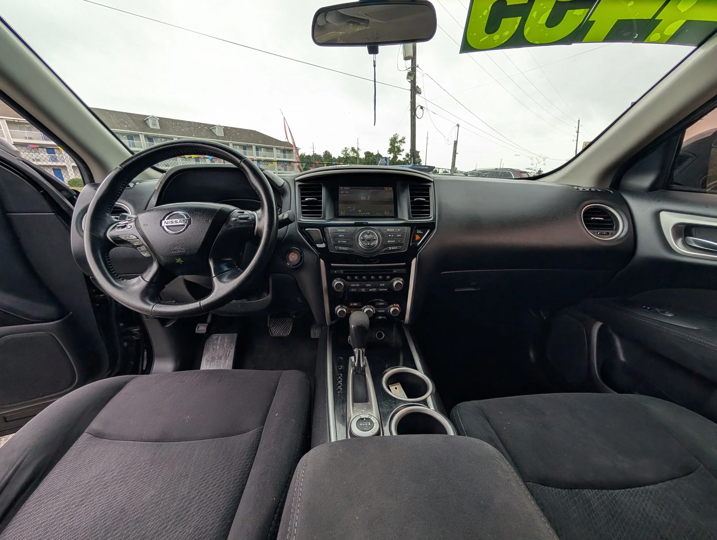 2014 Nissan Pathfinder $4495