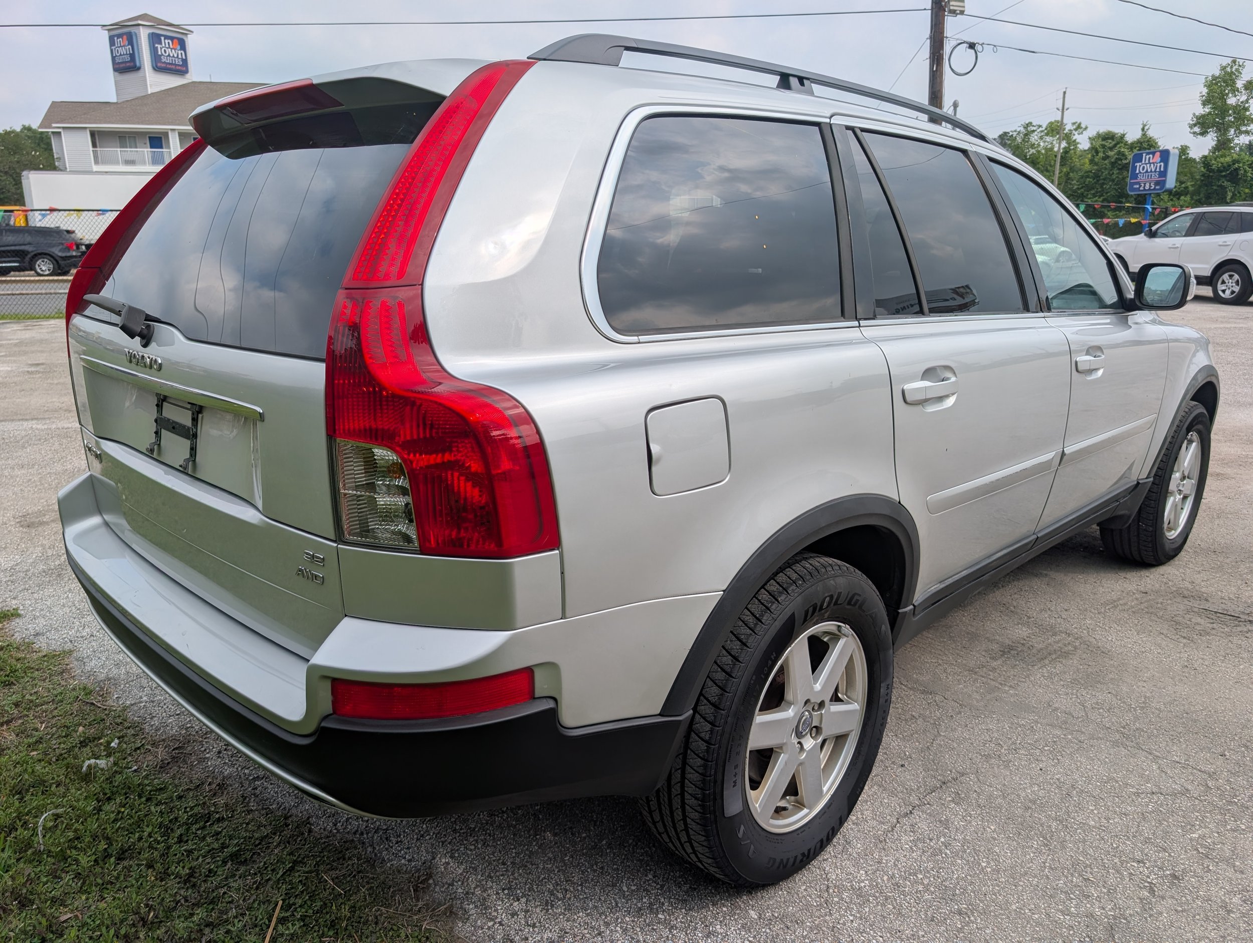 2007 Volvo XC90 $2995