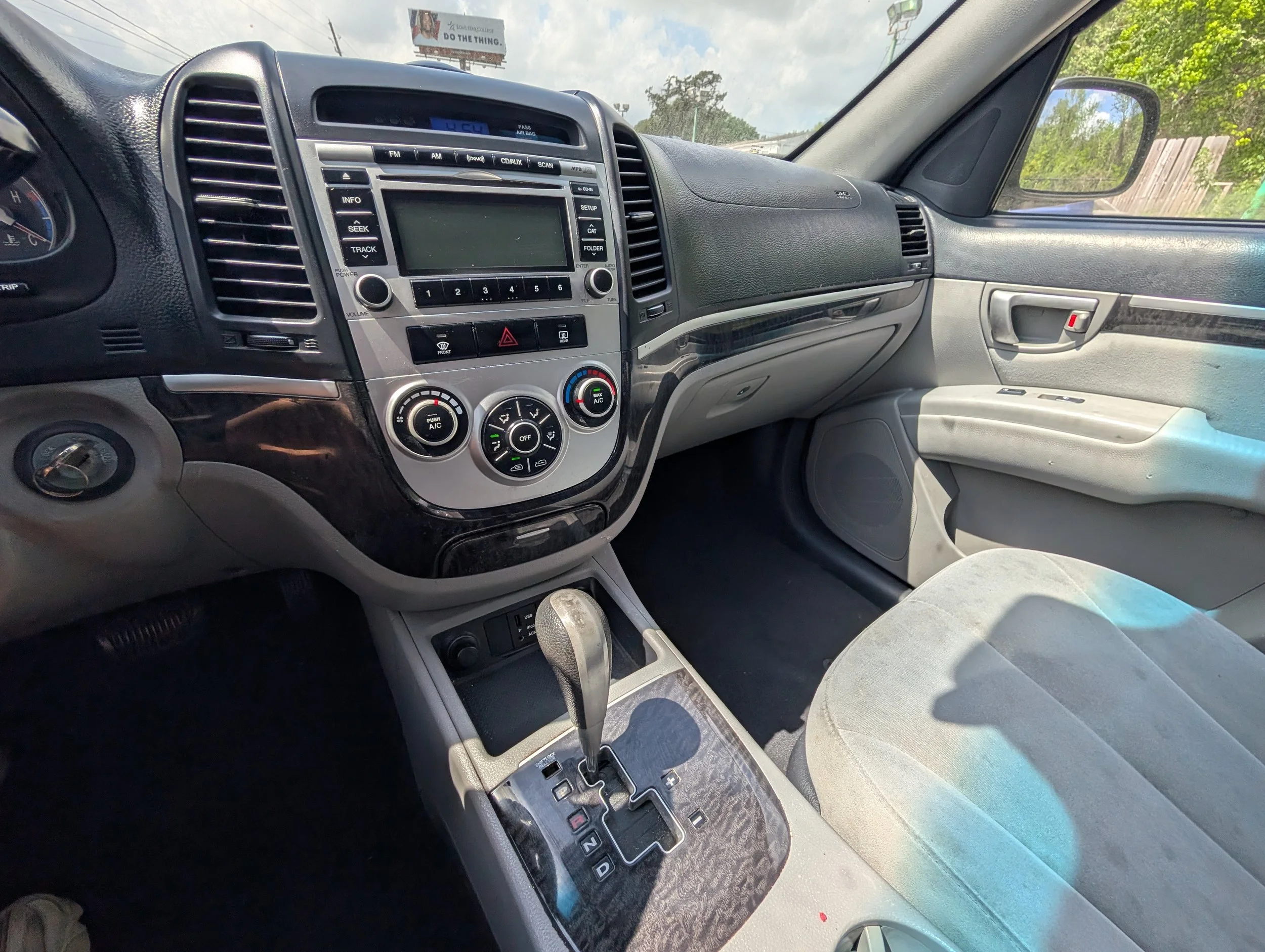 2009 Hyundai Sante Fe $3995