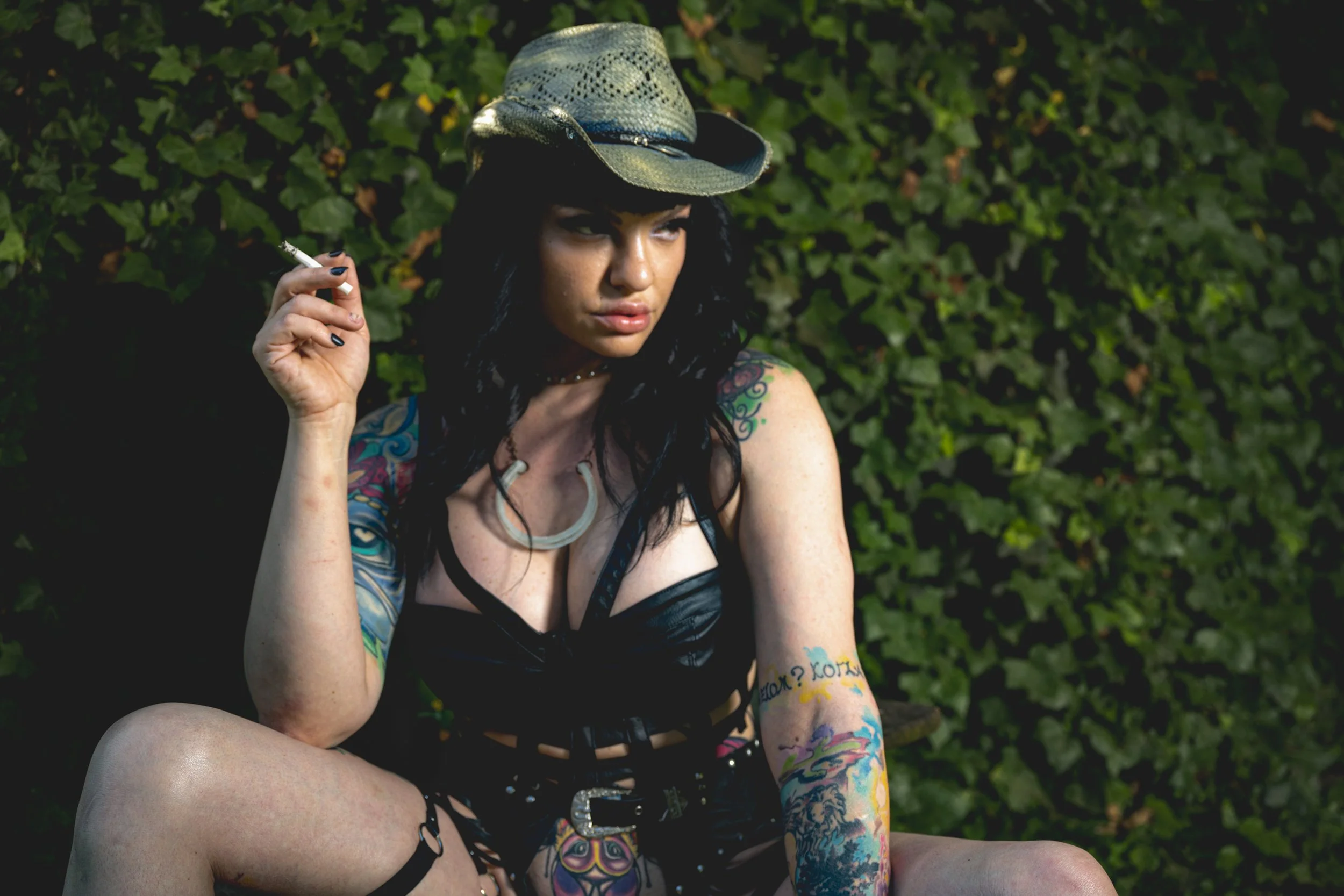 Julie-Gothic-Cowgirl-55.jpg