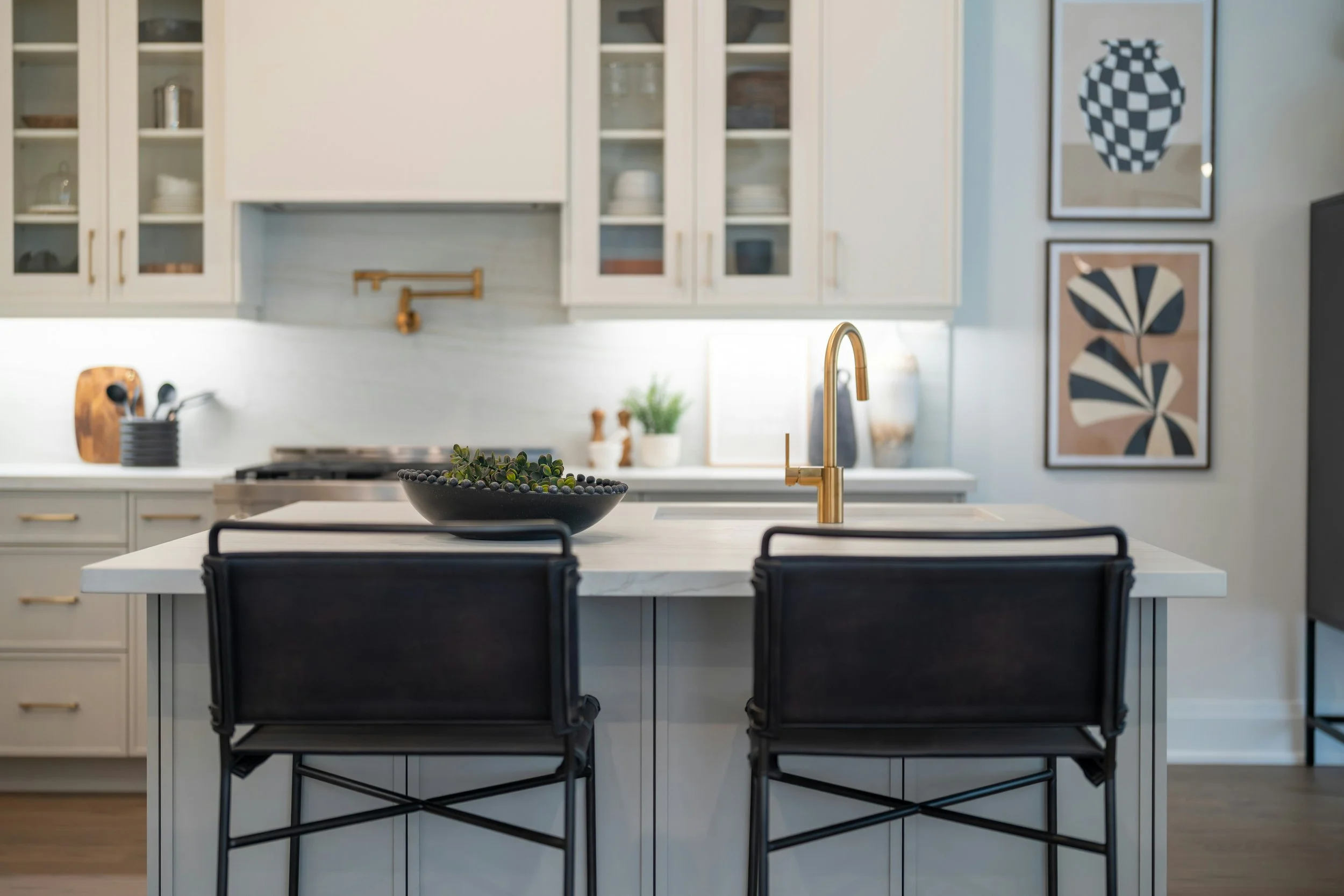 Staged and move-in ready Sammamish home showing the preparation that helps homes sell faster
