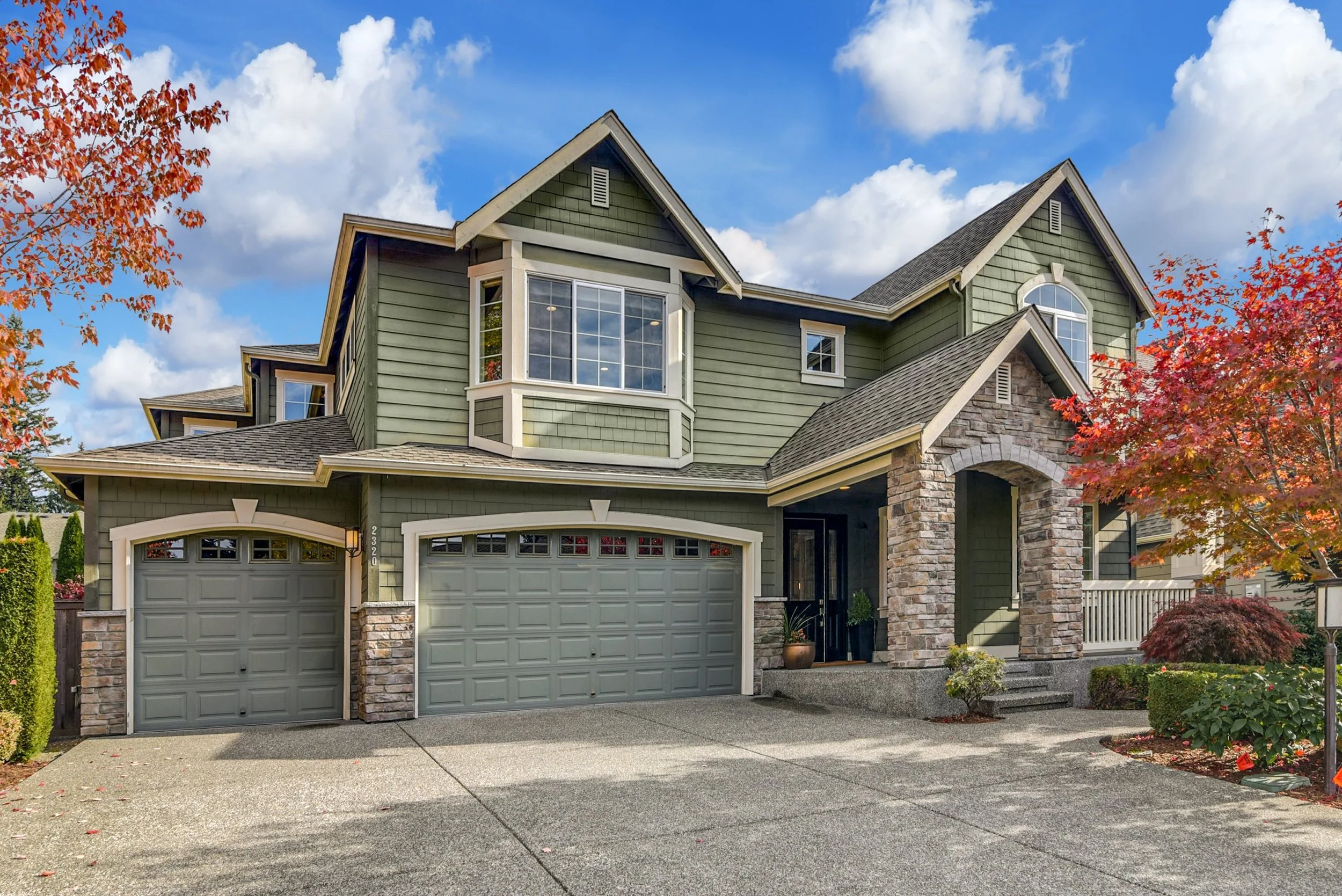 Residential stteet in The Villages neighborhood Sammamish Washington