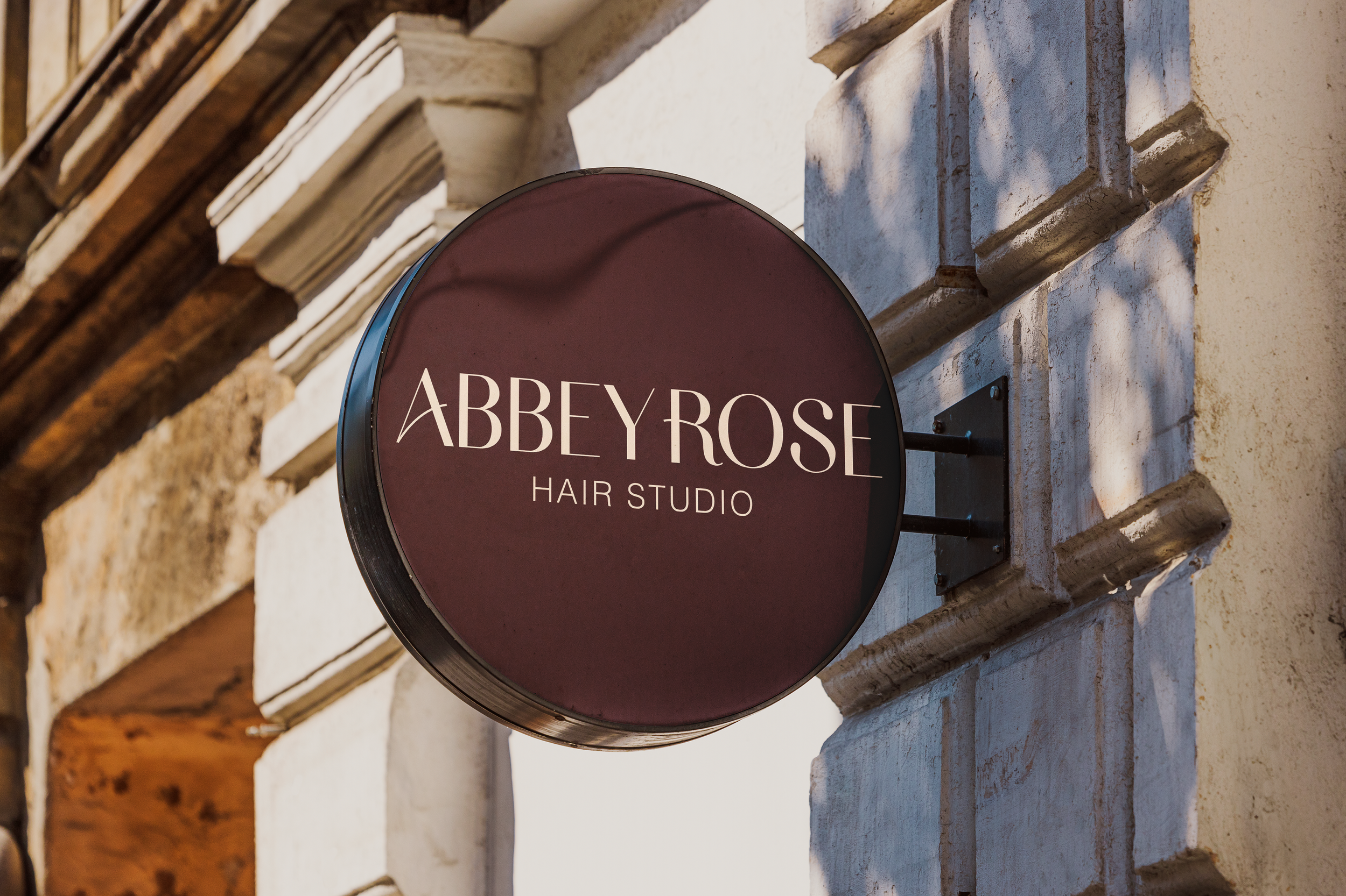 Round_Sign_Mockup1.png