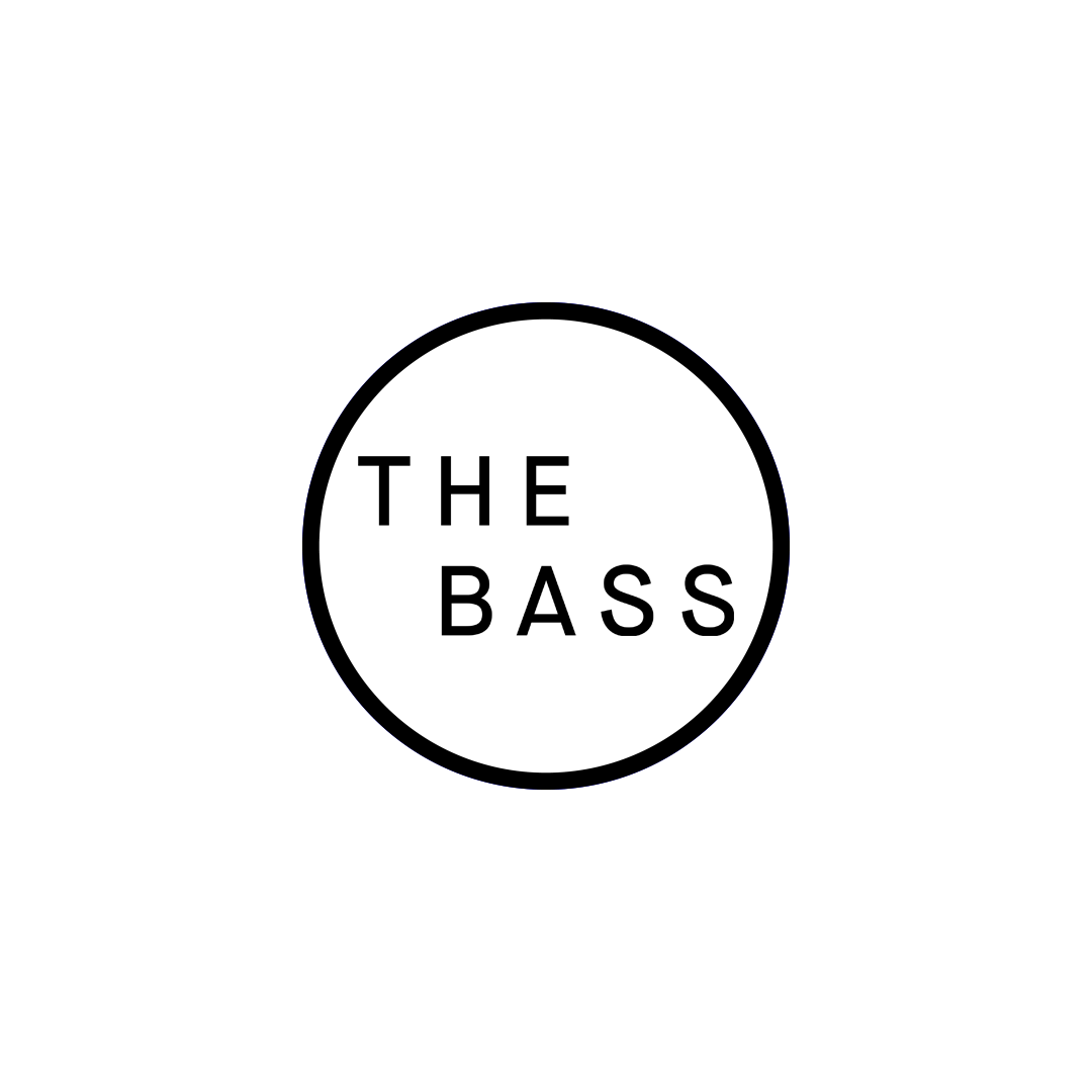 The bass logo chiquito black con fondo blanco.png