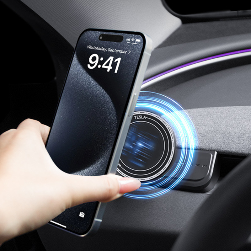 Magnetic-phone-holder-vent-mount-Tesla-Y-Juniper-4.png