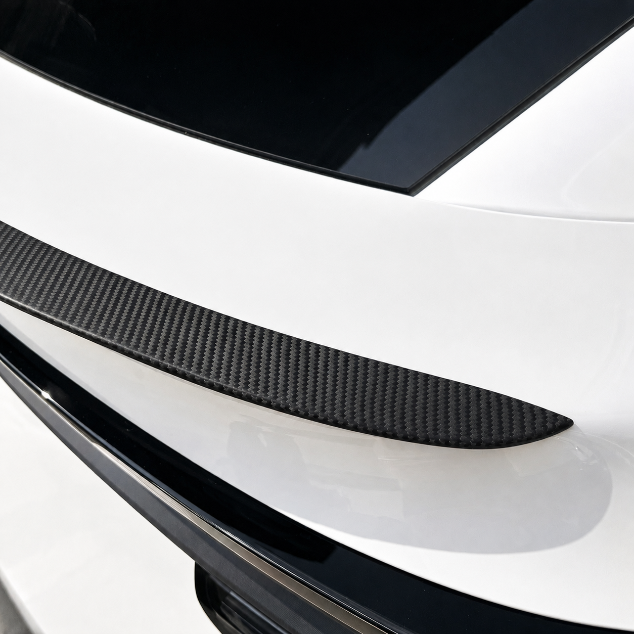 Model Y Juniper - Carbon Fiber Rear Spoiler - Gloss : Matte-5.png