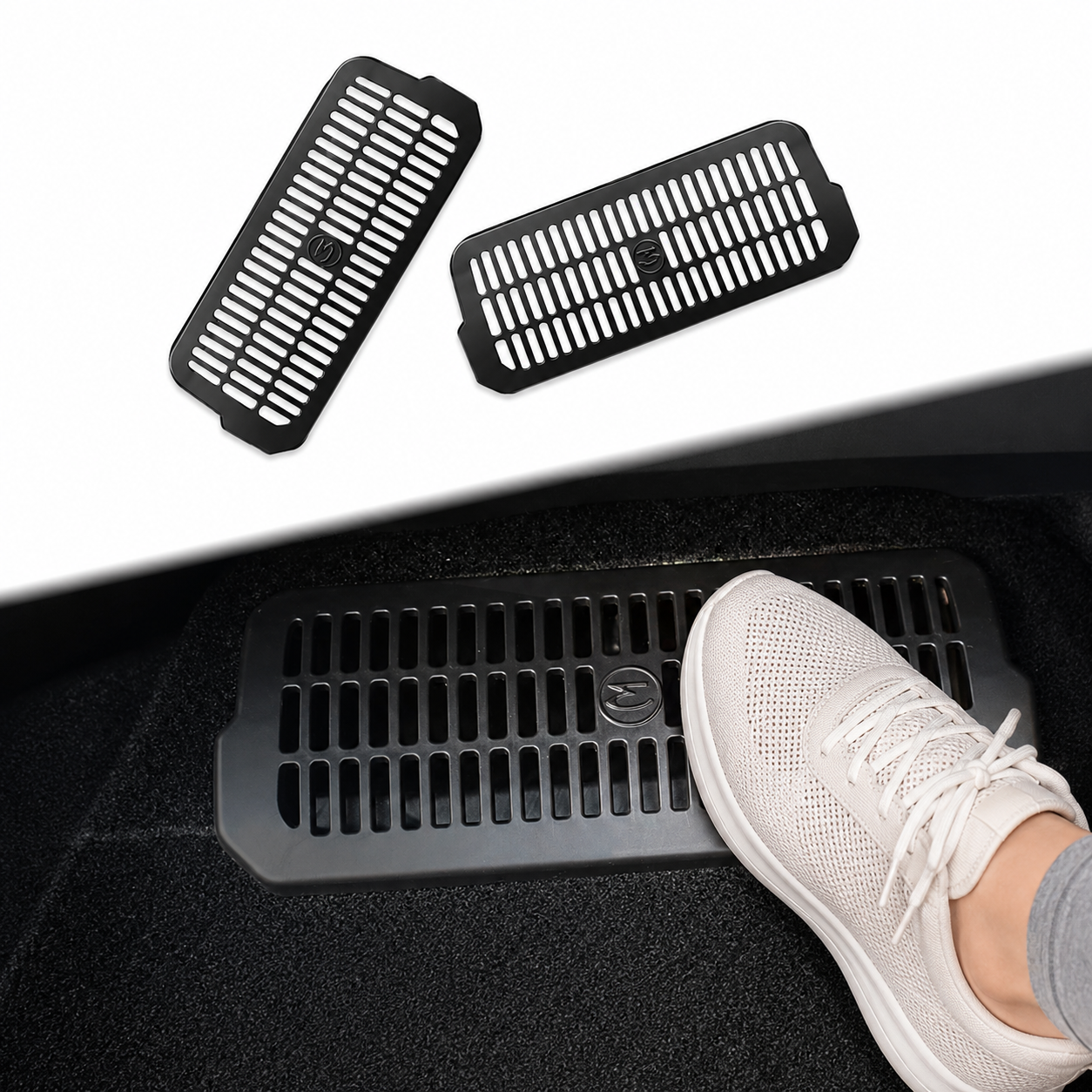Model3-Highland-Rear Seat Vent covers-4.png
