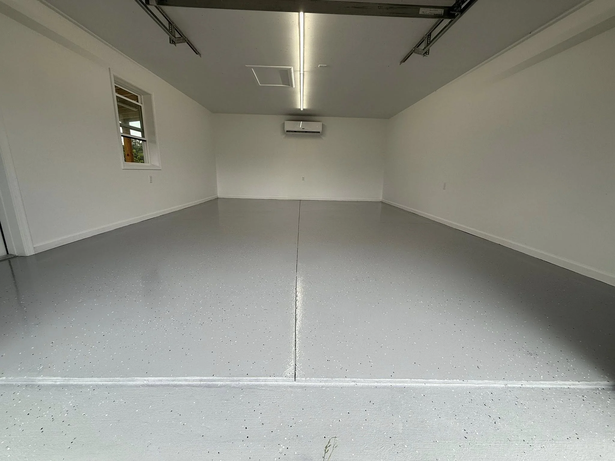 Interior 3.jpg