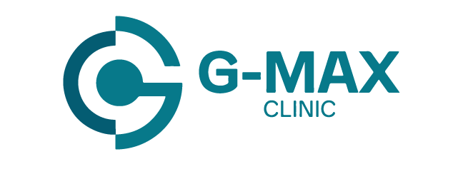 Logotipo de la clínica G-MAX Clinic con un símbolo circular y texto en azul oscuro.