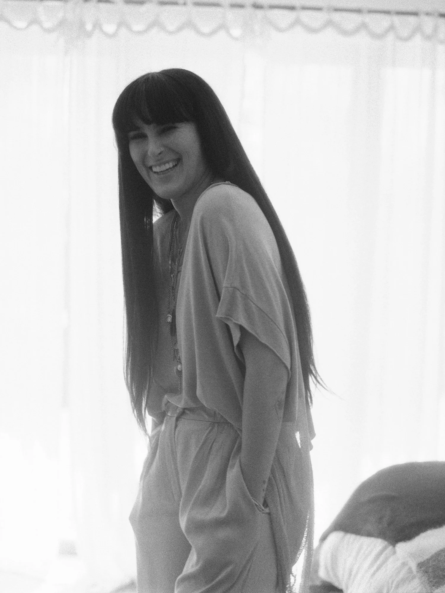 RumerWillis_WSJ_120mm_1_v1.jpg