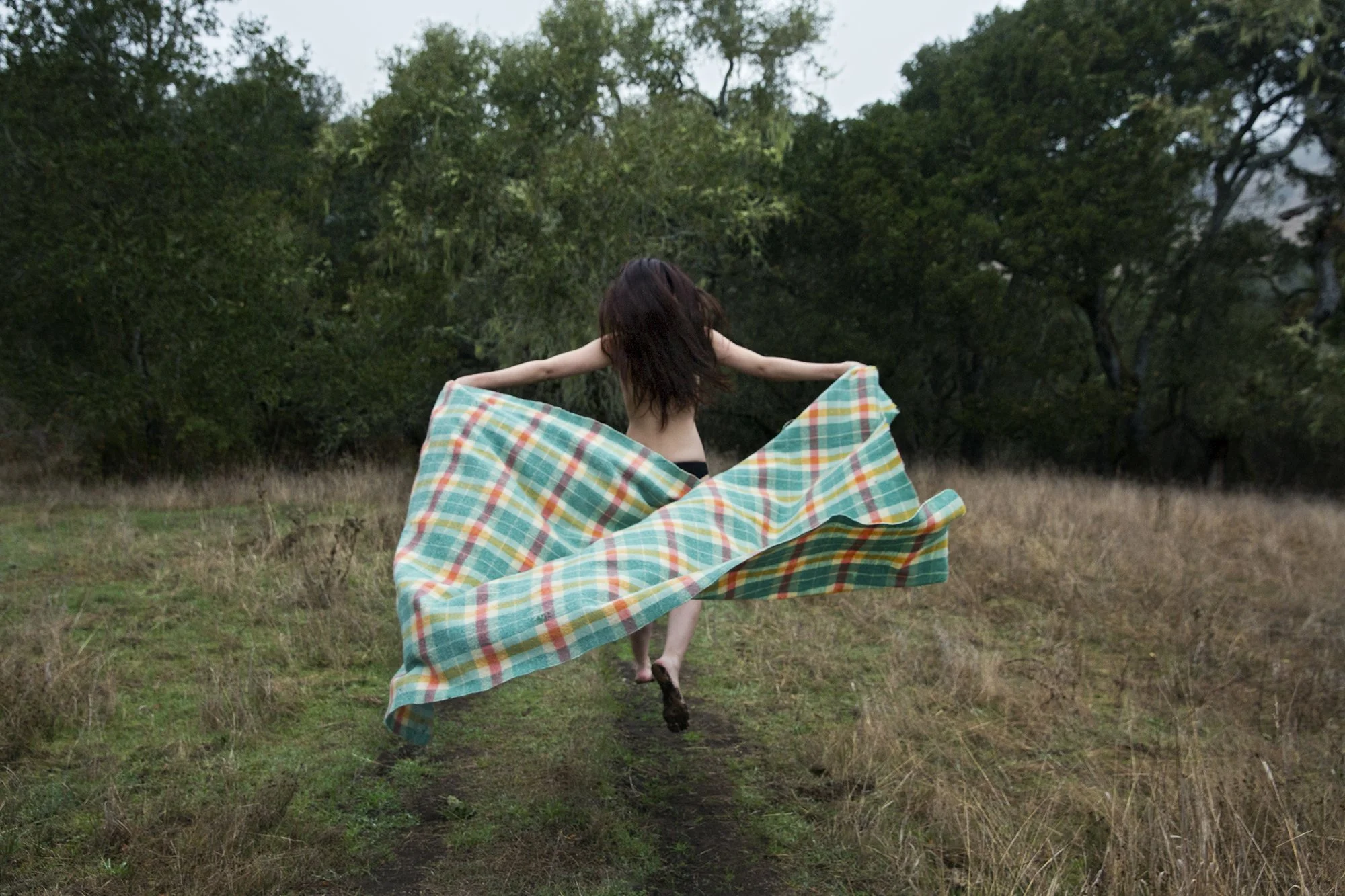 Ari_Blanket_O7A1072_v02.jpg