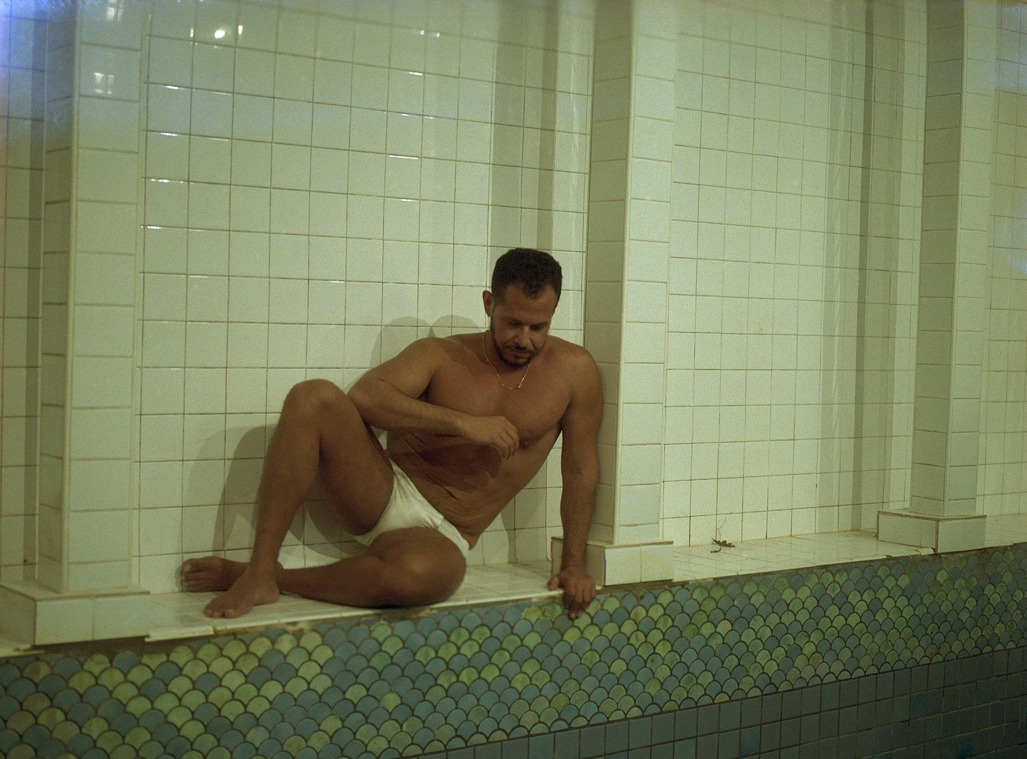 Hussein_BiMales_120mm_5_v1.jpg