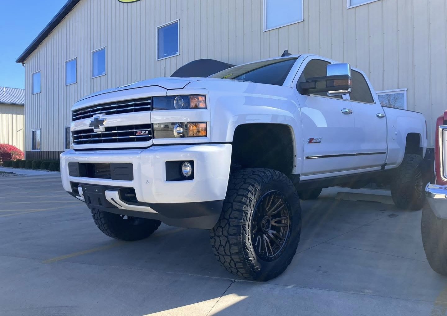 Finished lifted truck or Jeep build in Columbus, IN