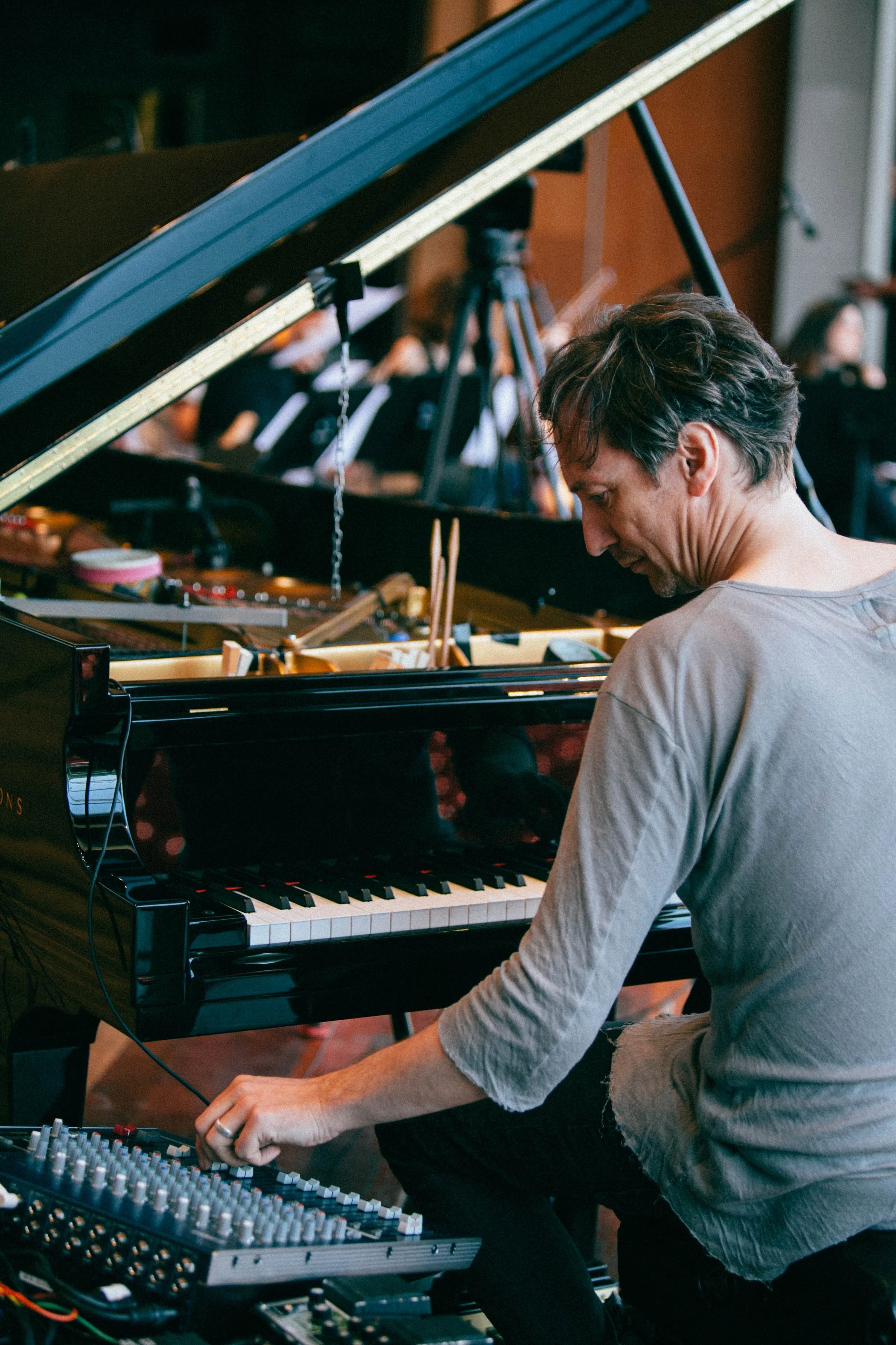 Hauschka-009.jpg