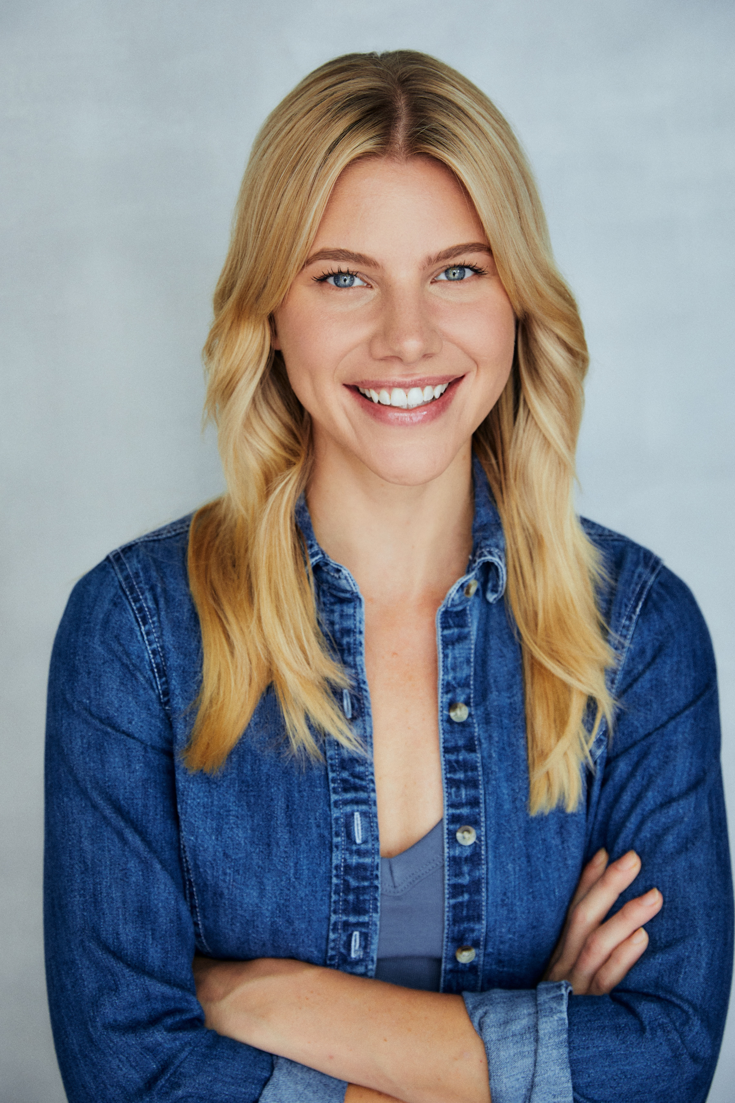 KelseyLeaJones_headshot7.png