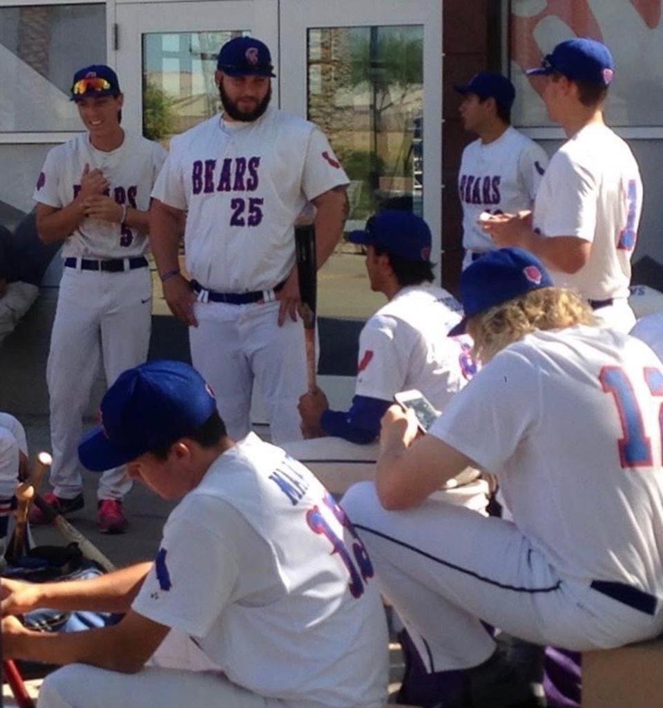 Jake Palet holding court USA Gold Medal Game