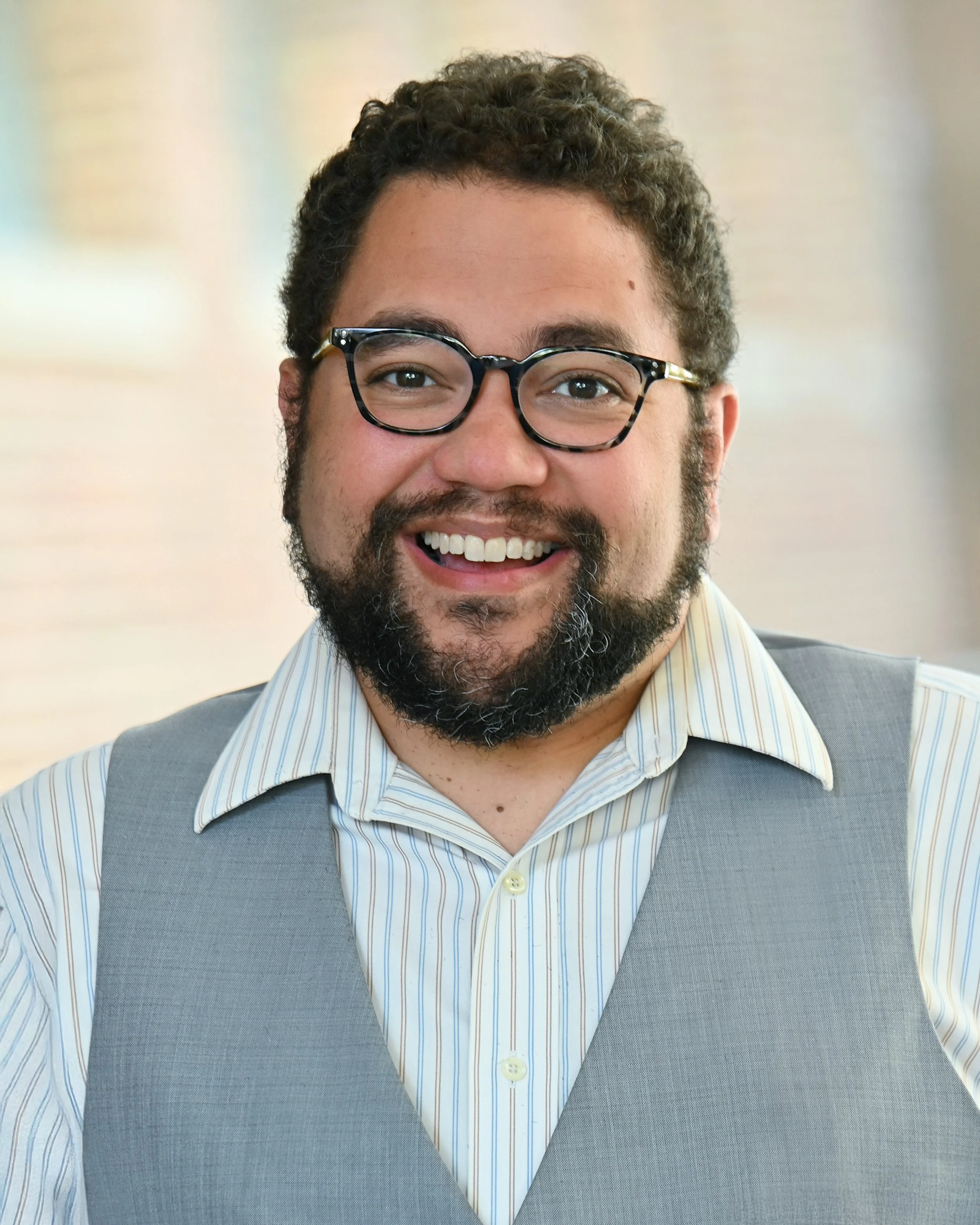 LinkedIn _Profile _Portrait _Session.jpg