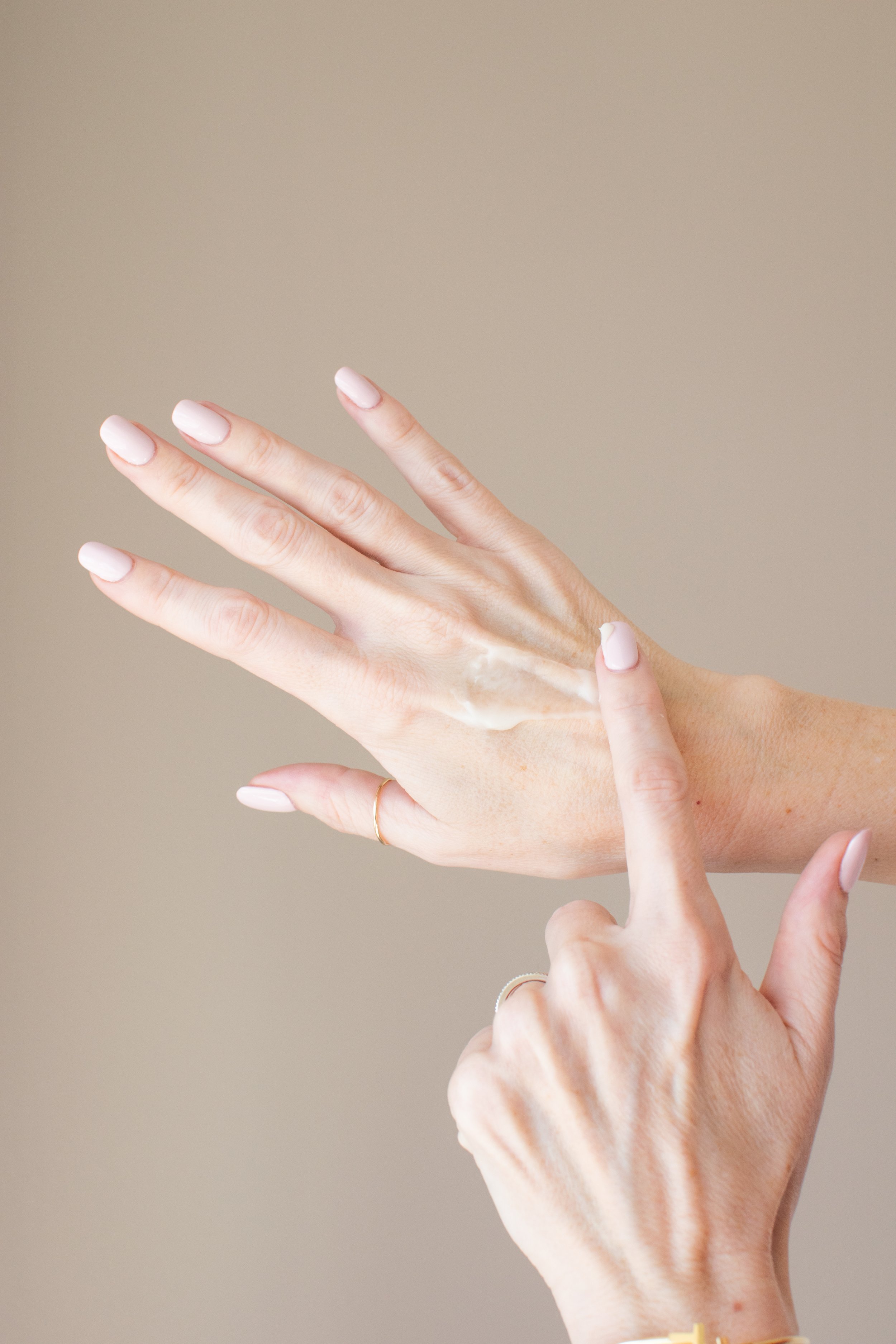 Hand1.jpg