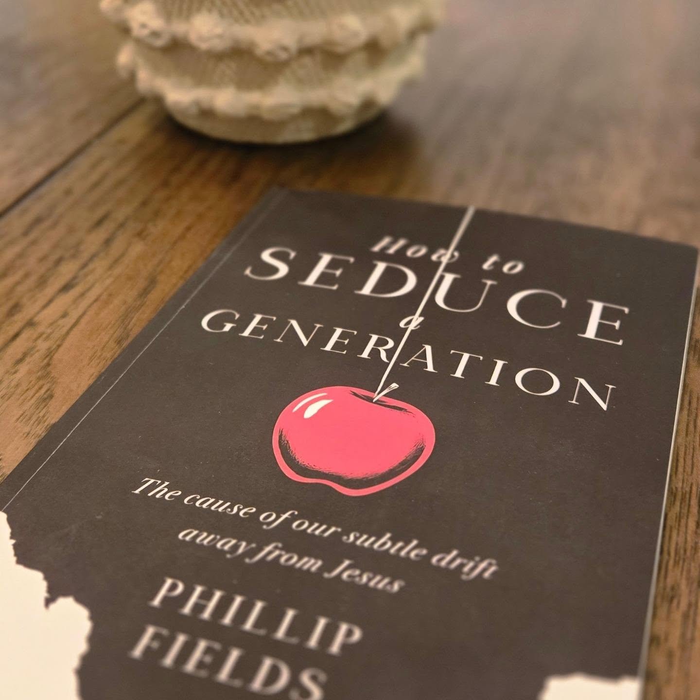 HOW TO SEDUCE A GENERATION by Philip Fields is Retaliatory!! It is packed full of NOW Rhema Words for this season. For the last time harvest, may we heed the words in the book. Now is the appointed time!!
You can order your copy by going to www.nolim