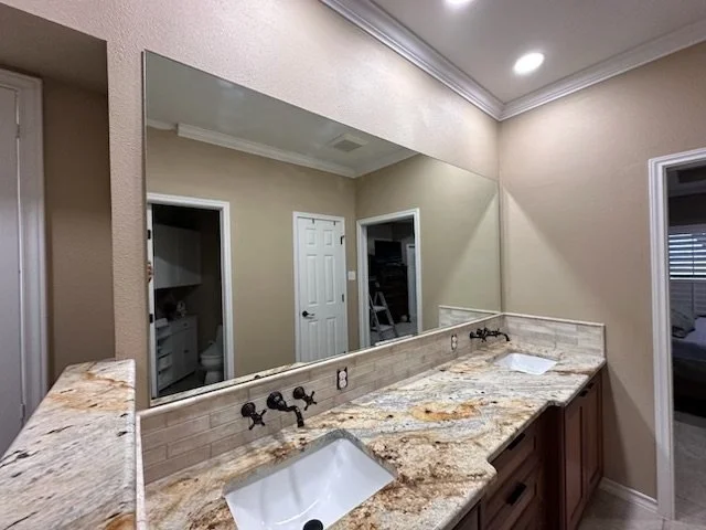 Mirror.jpg