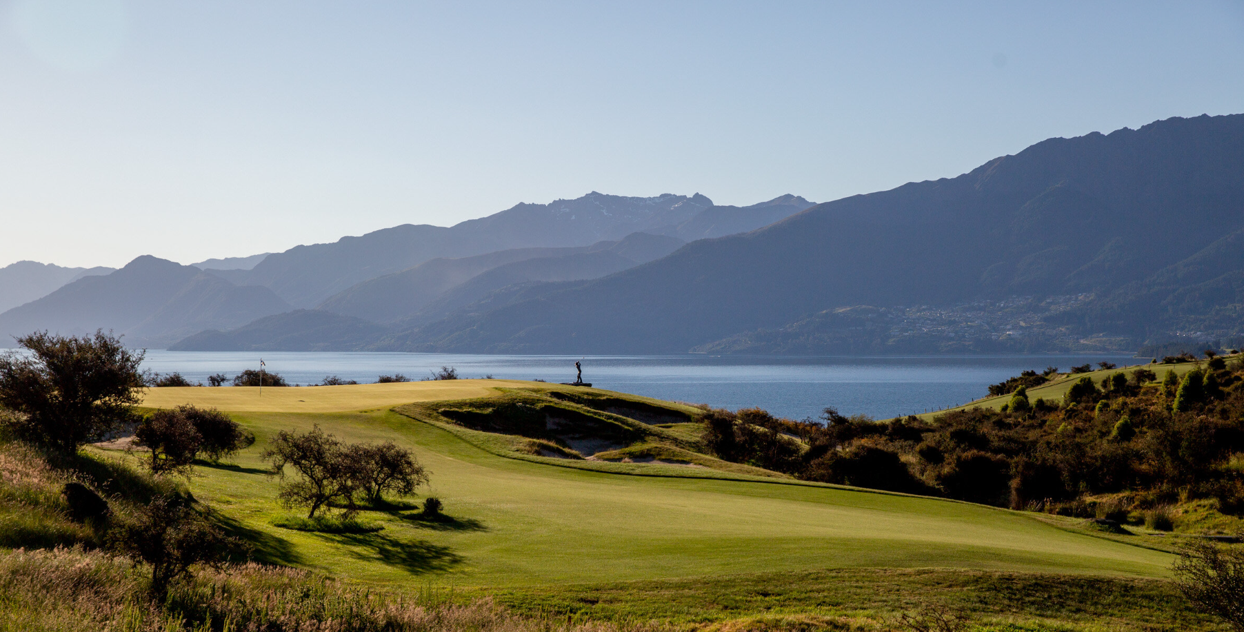 Jacks Point_10th Hole by the Green.png