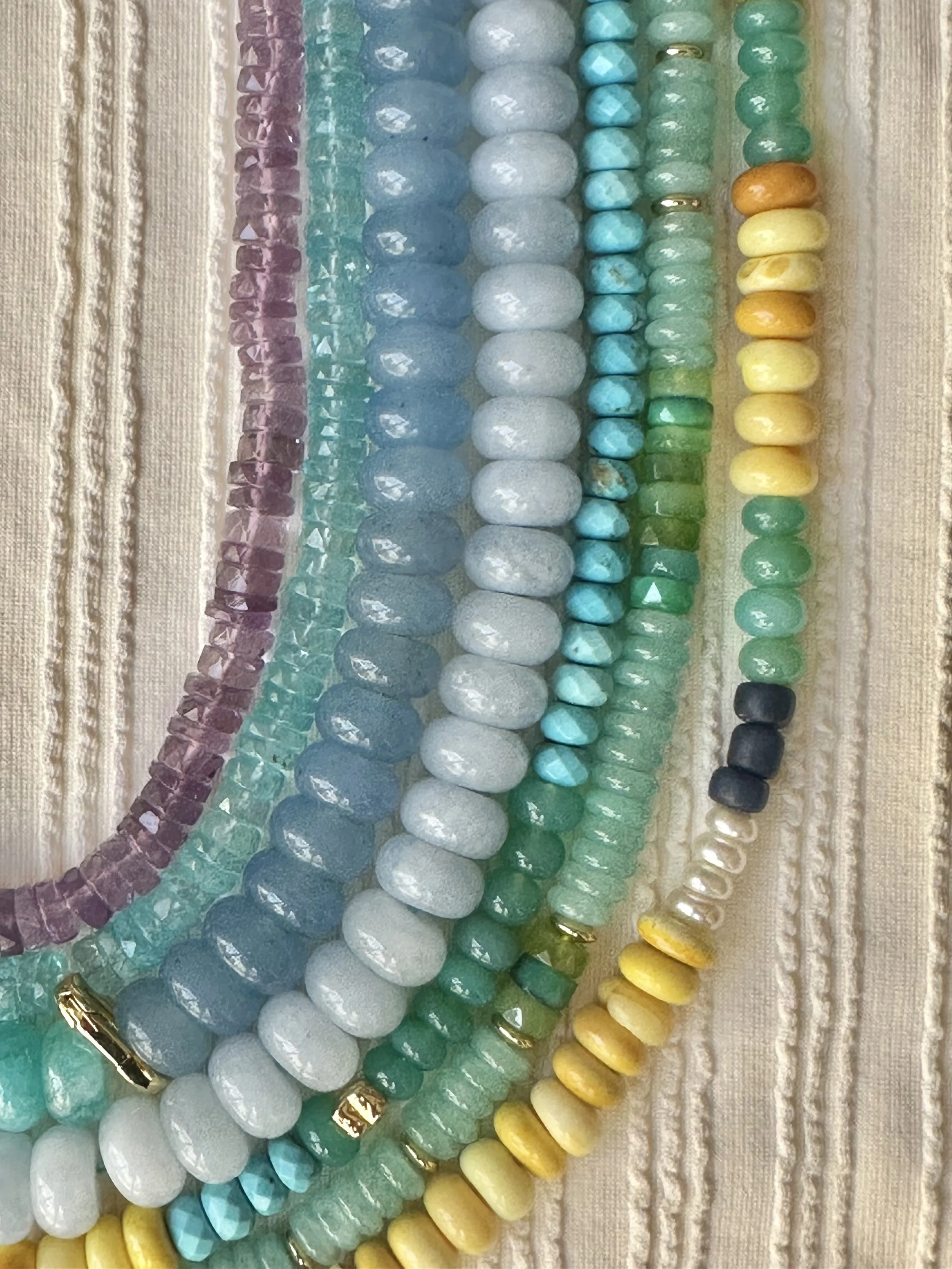 Balii_crystals_wild_flowers_1.jpg