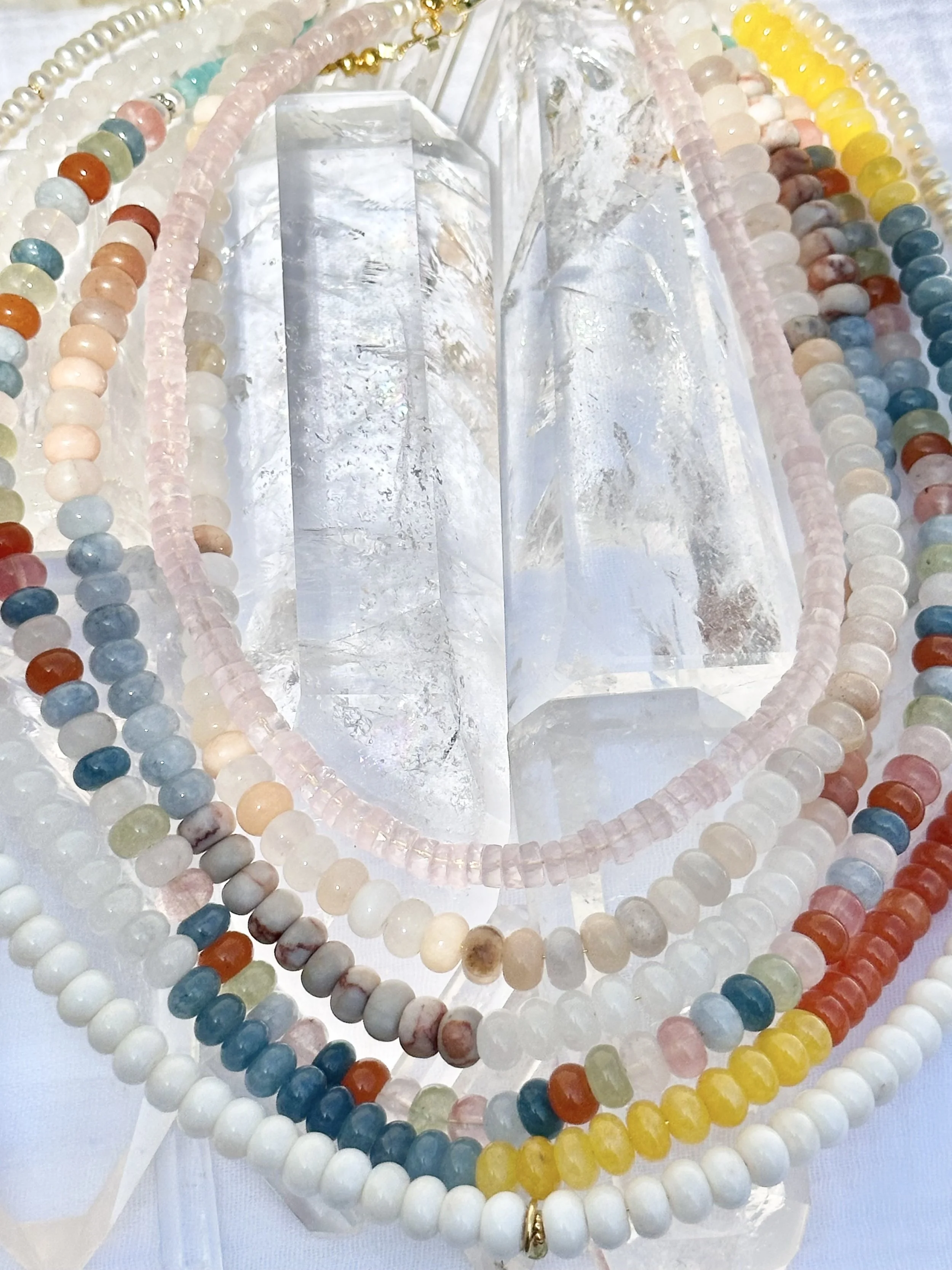 Balii_crystals_noosa_flowers_1.jpg