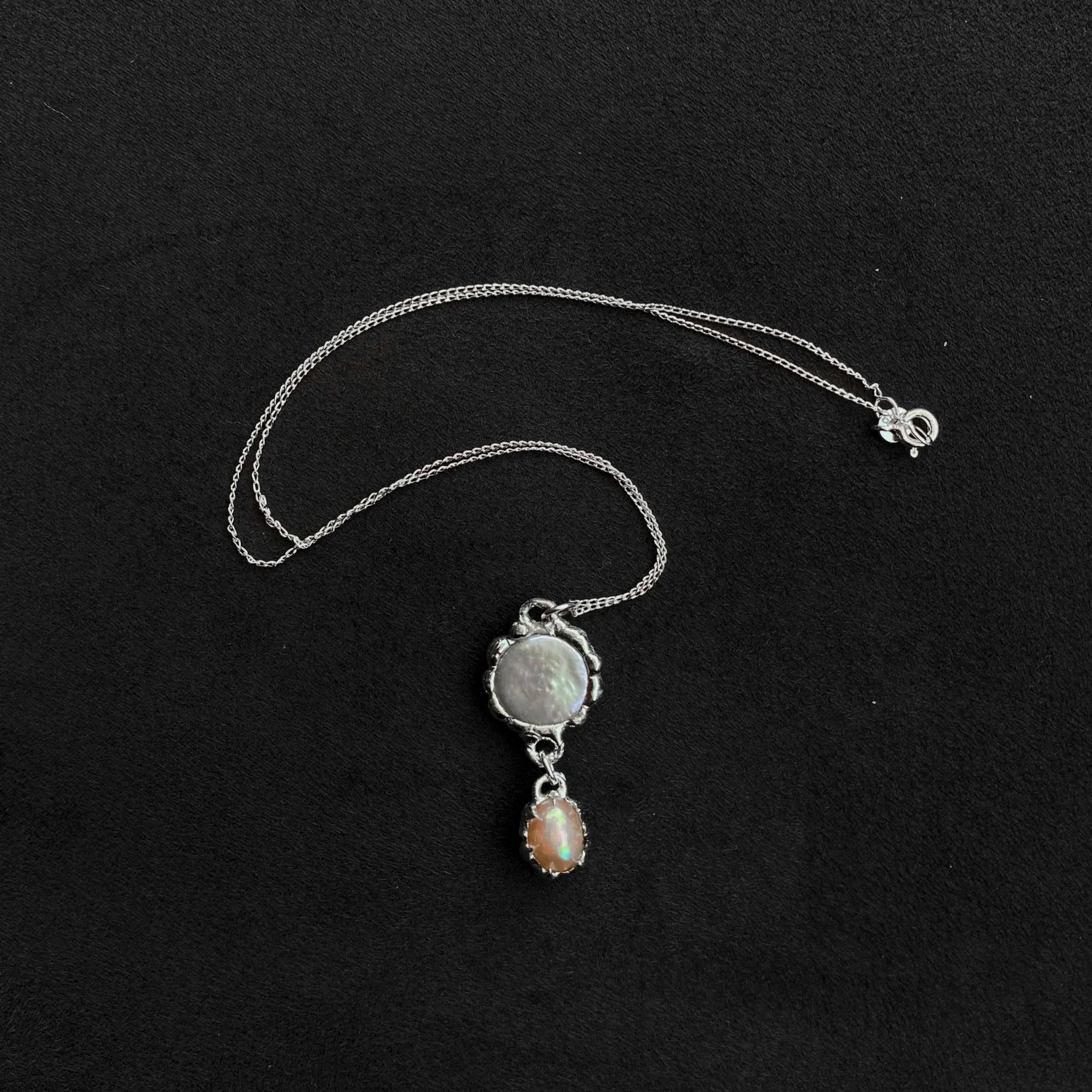Pearl Moonlace