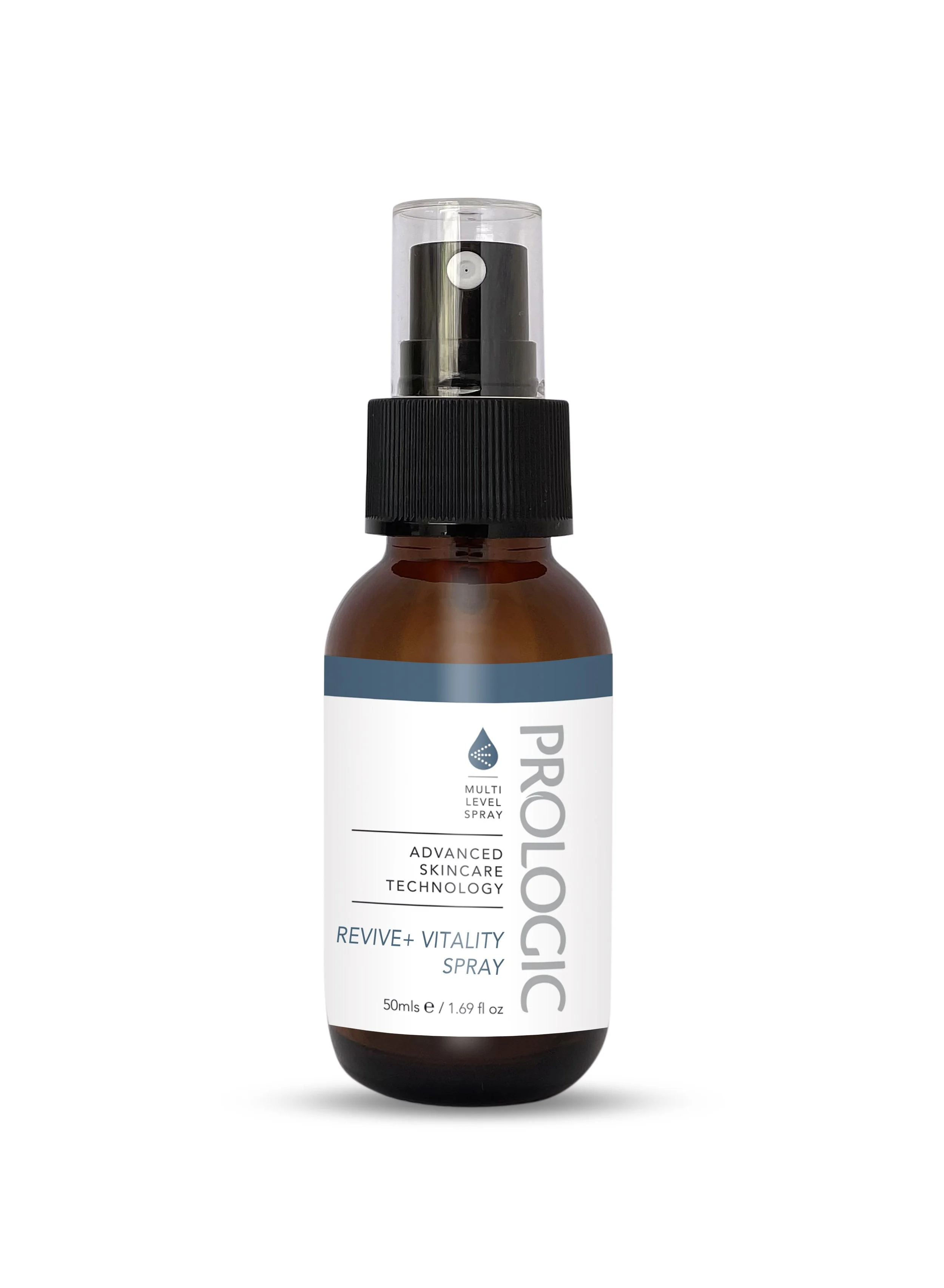 Un flacon pulverizator cu corp maro, capac negru și duză transparentă, pe care sunt inscripționate mențiunile „ Prologic Multi Level Spray” și „Revive + Vitality” pentru îngrijirea pielii.