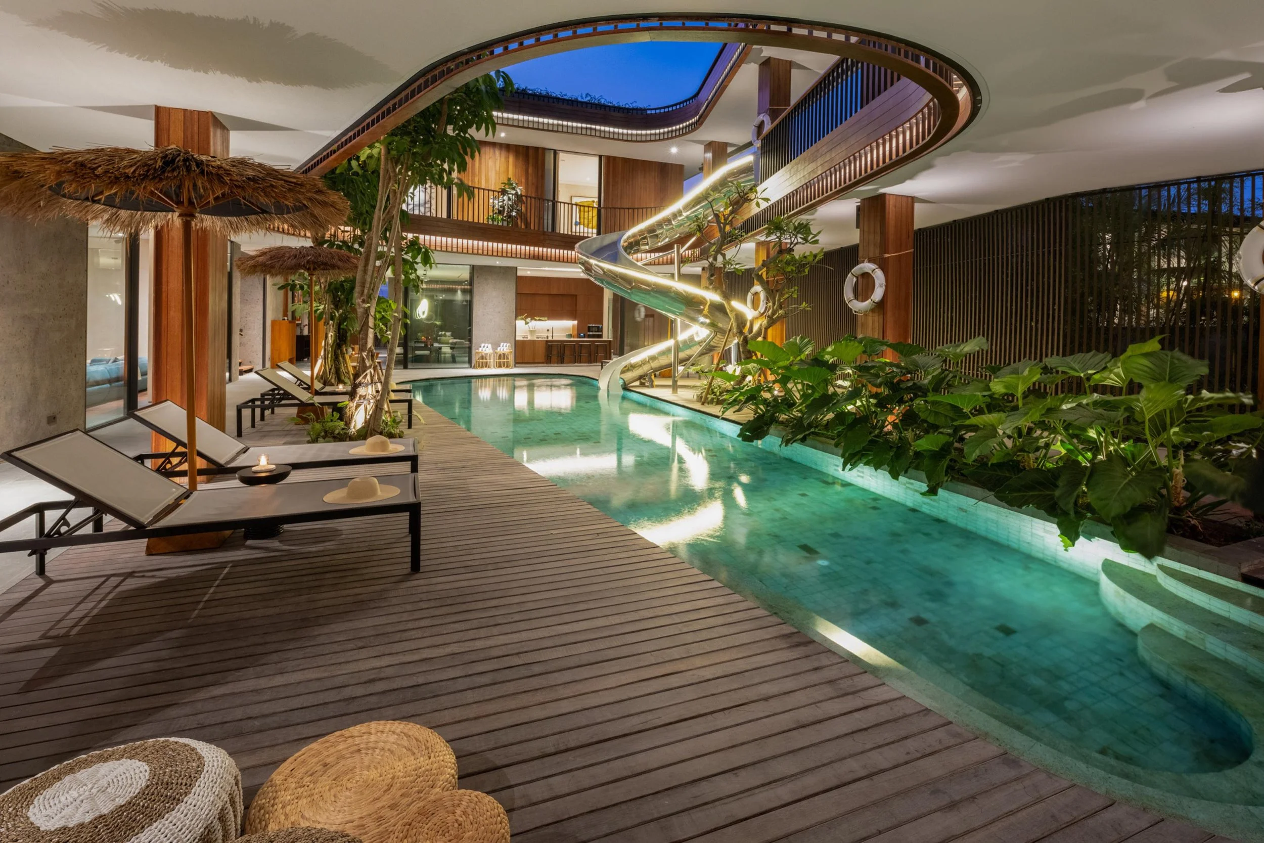 Akashi Residence Pool Side