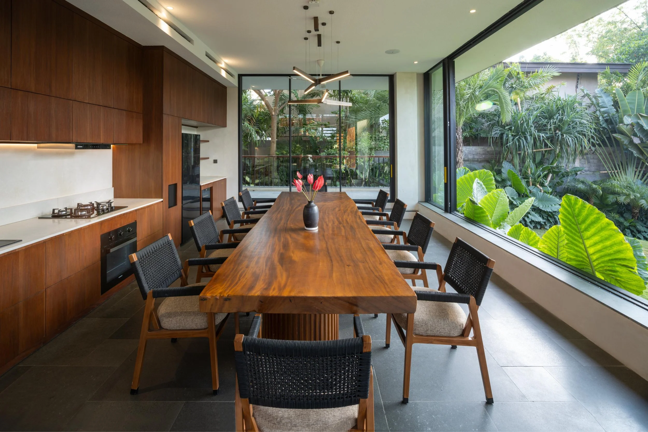 Akashi Residence Dining Area