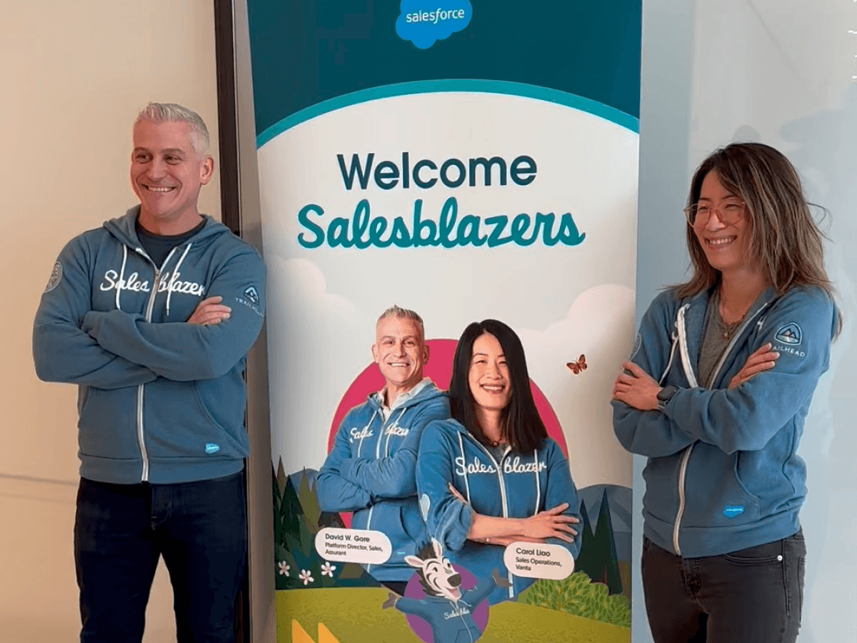Salesblazers-photo-03.png