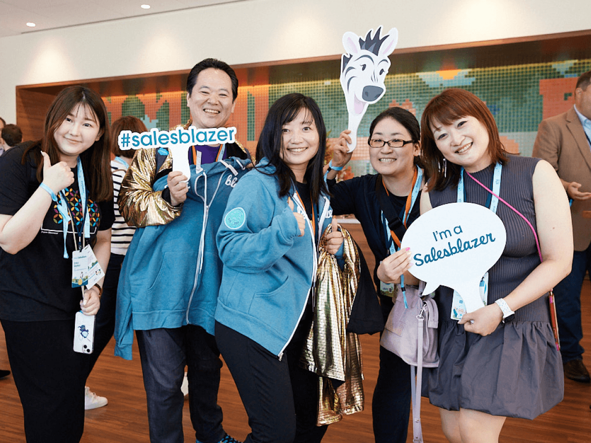 Salesblazers-photo-04-1.png